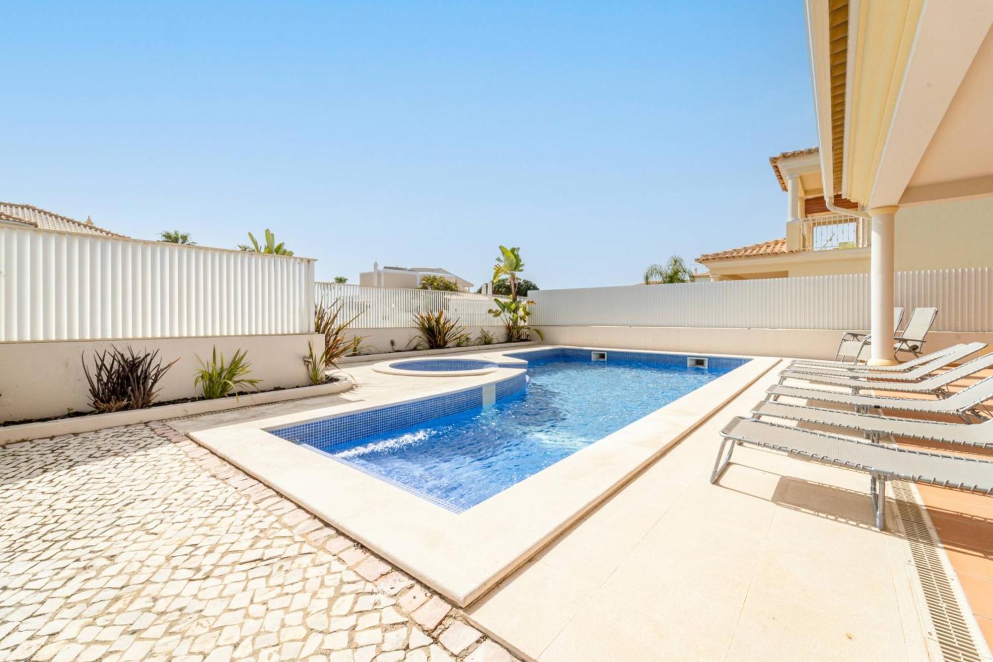Ribeiro By Hellovacations * Albufeira