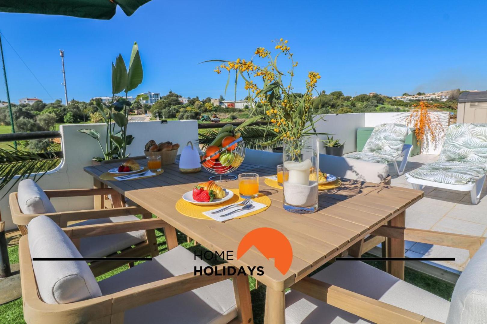 #294 T2 Com Amplo Terraco By Holidays *