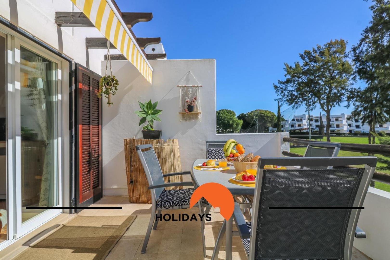 #294 T2 Com Amplo Terraco By Holidays *