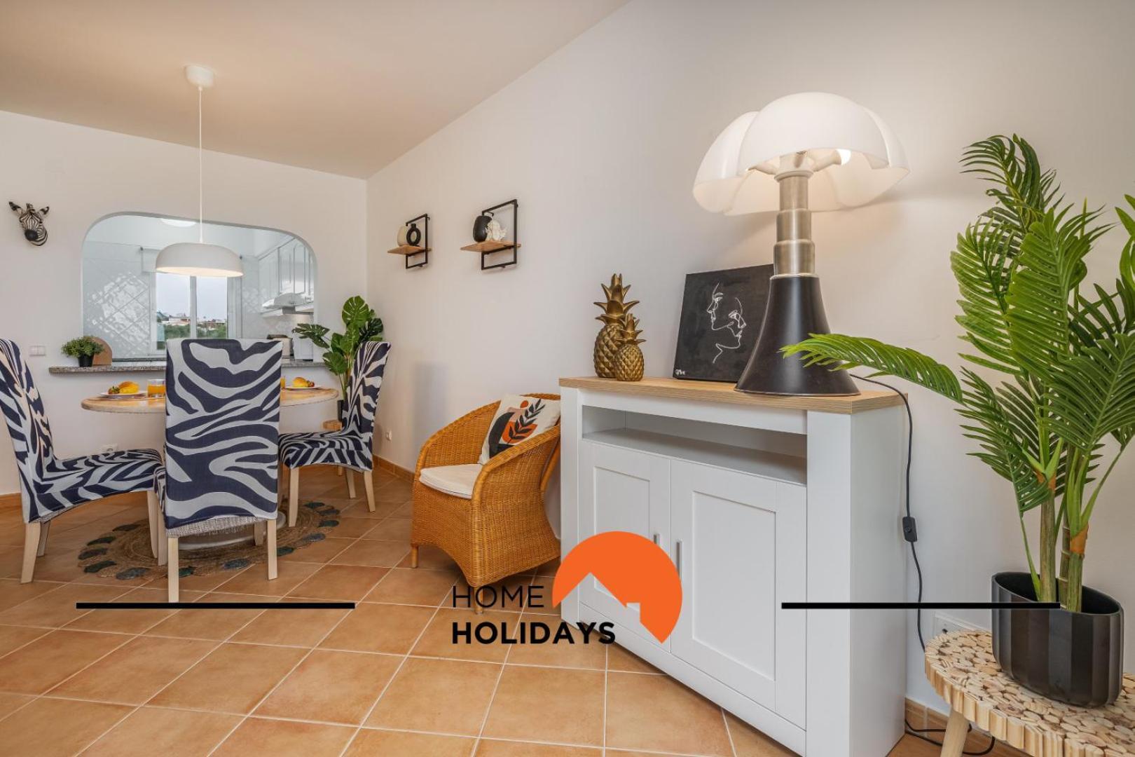 #294 T2 Com Amplo Terraco By Holidays *