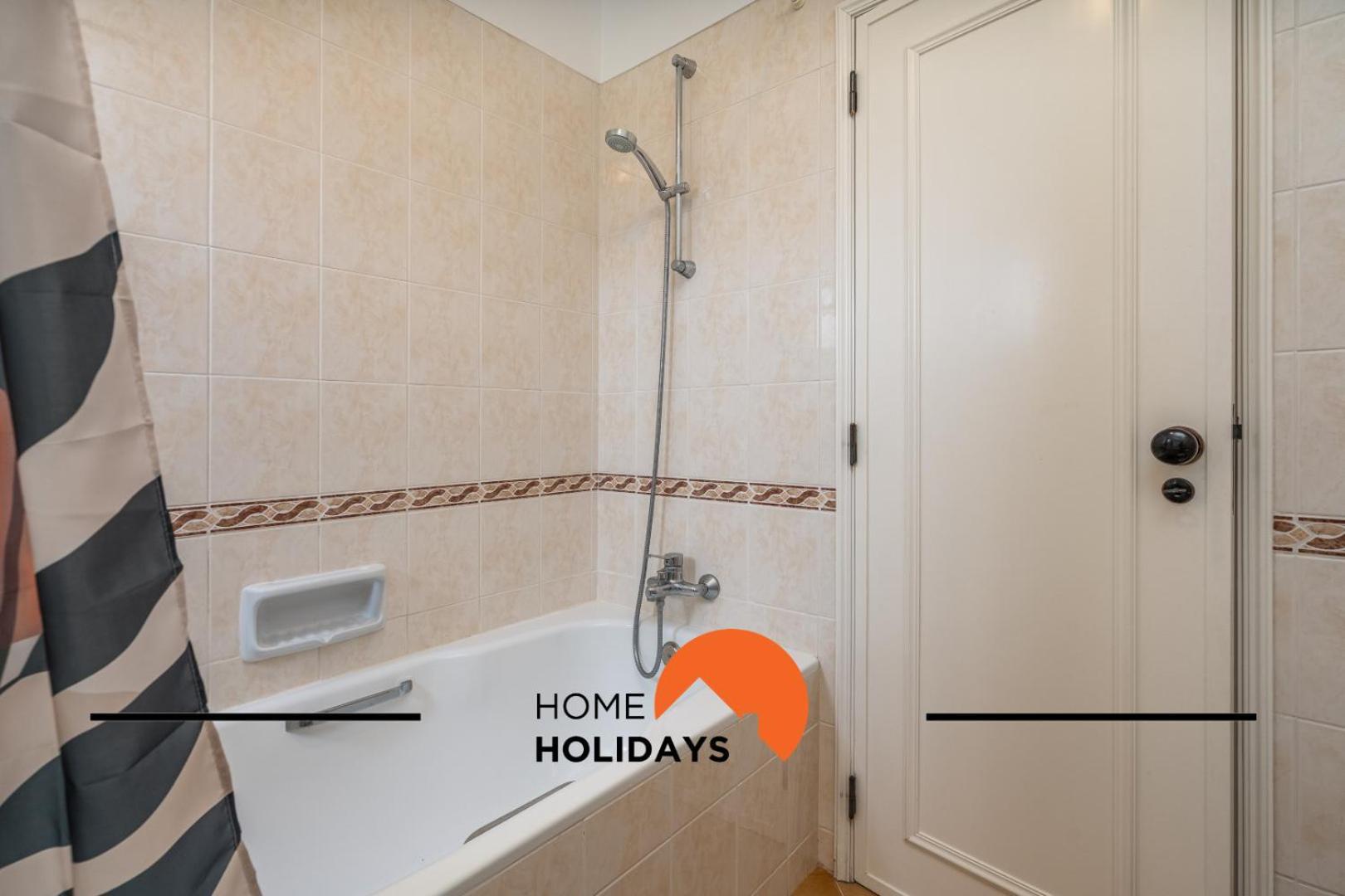#294 T2 Com Amplo Terraco By Holidays * Albufeira