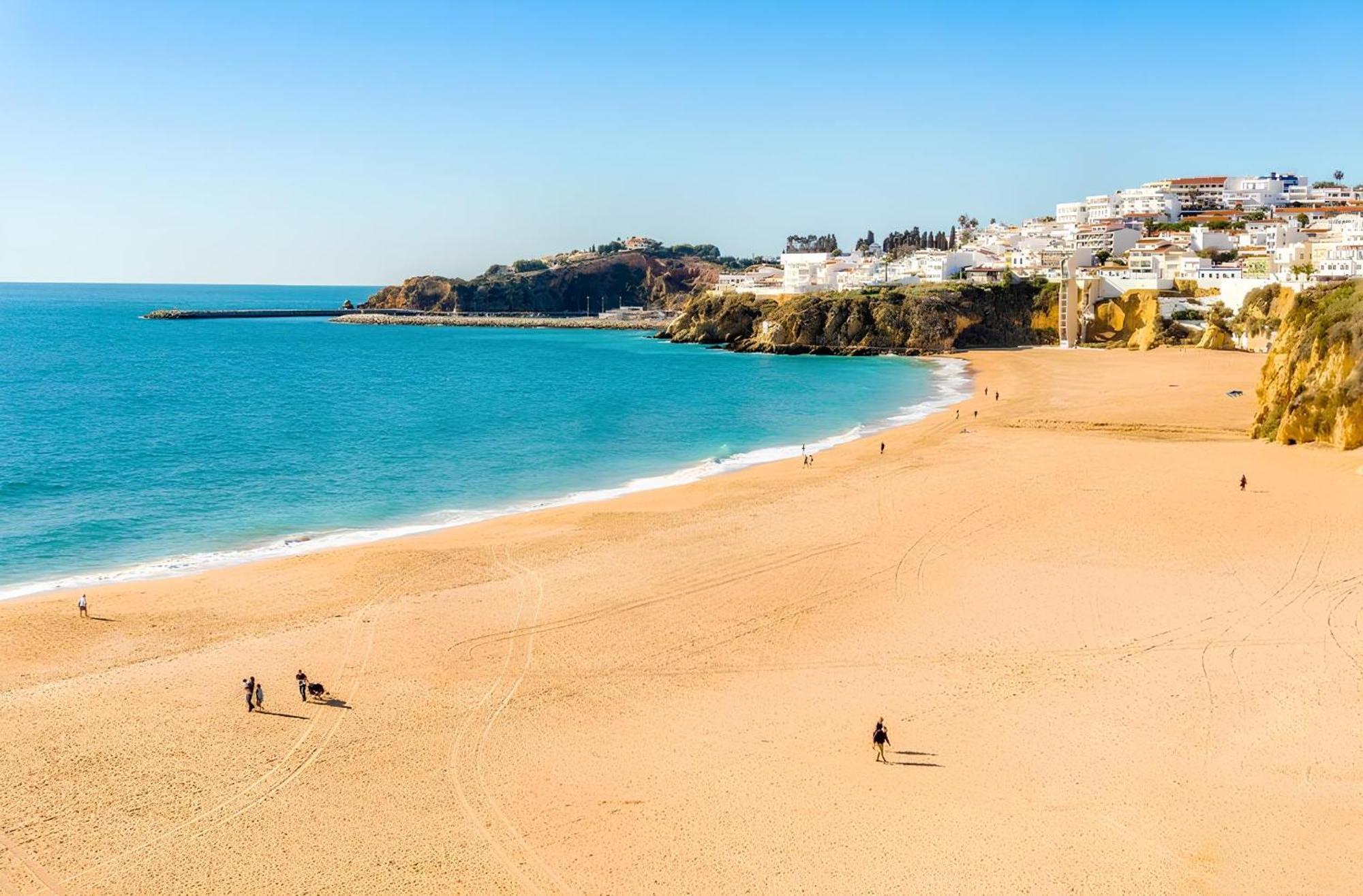 Villa Flores By Algarve Vacation Albufeira