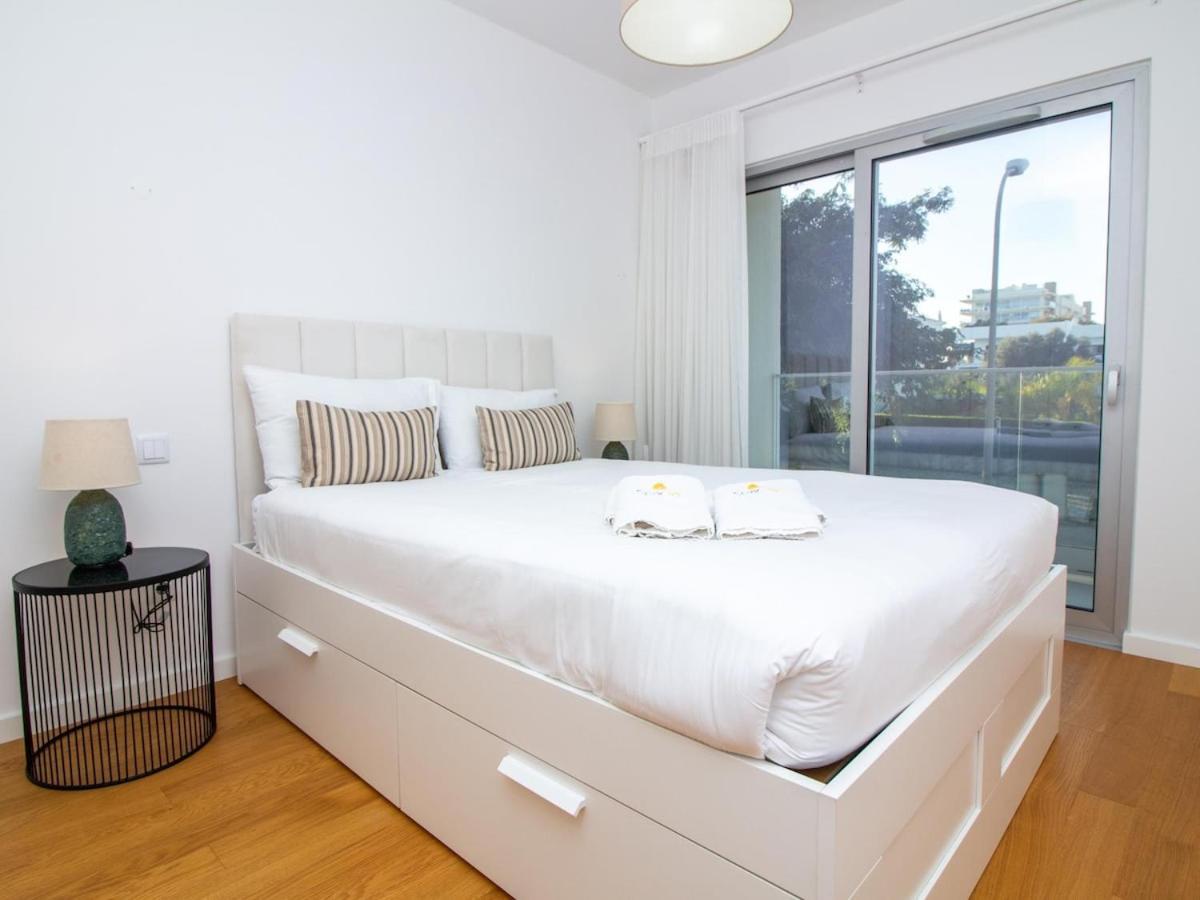 Apartment 3 - Luxurious & Playground & Garage Albufeira