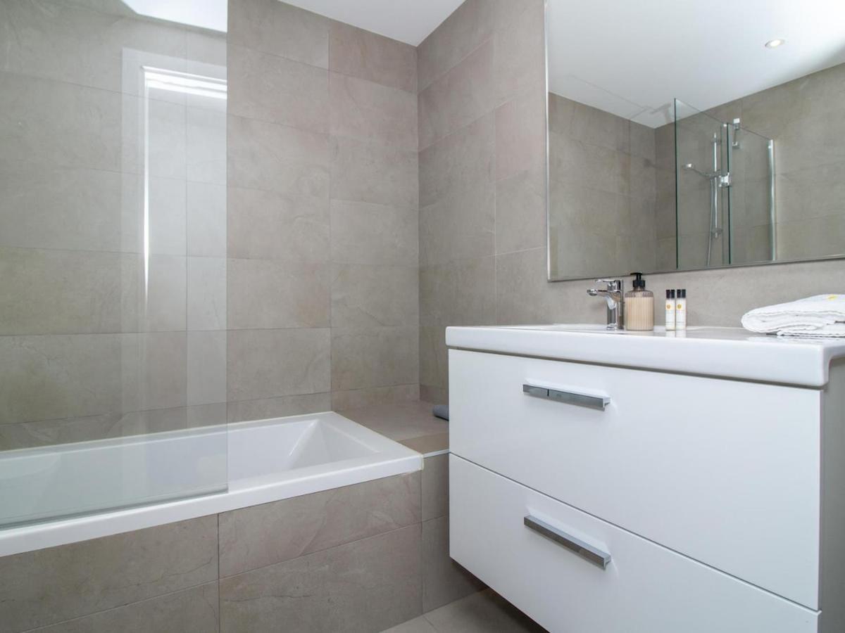 Apartment 3 - Luxurious & Playground & Garage *