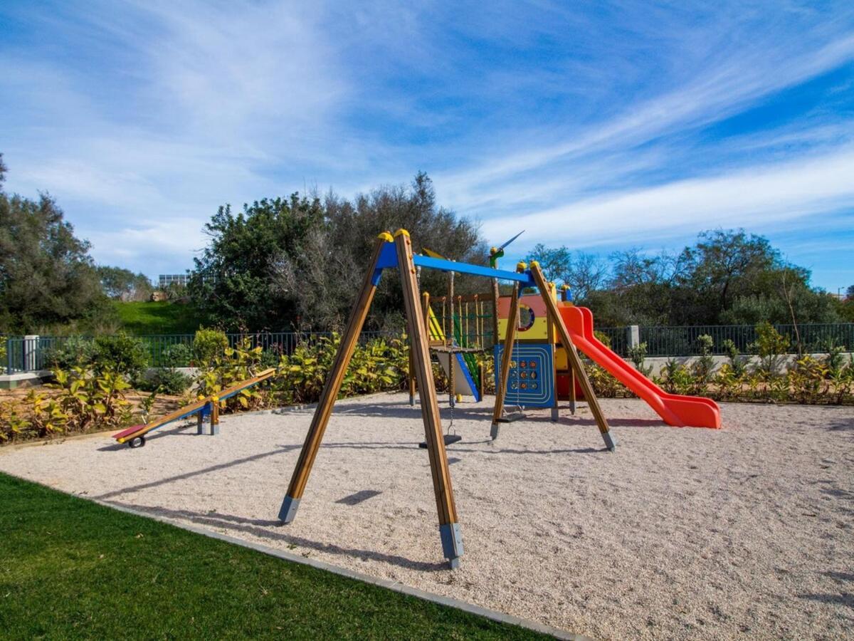 Apartment 3 - Luxurious & Playground & Garage