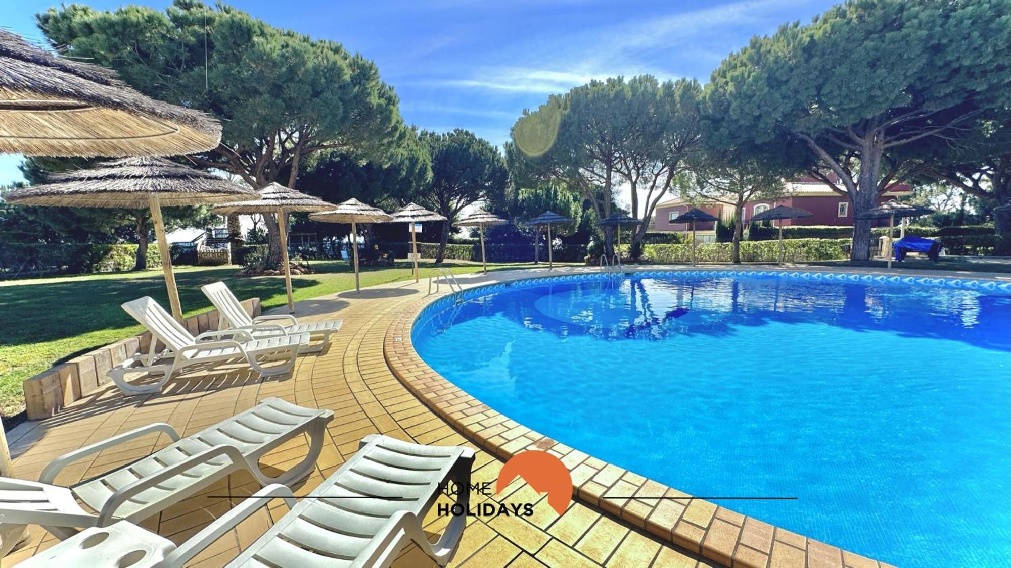 #270 Pedra Dos Bicos S By Holidays * Albufeira