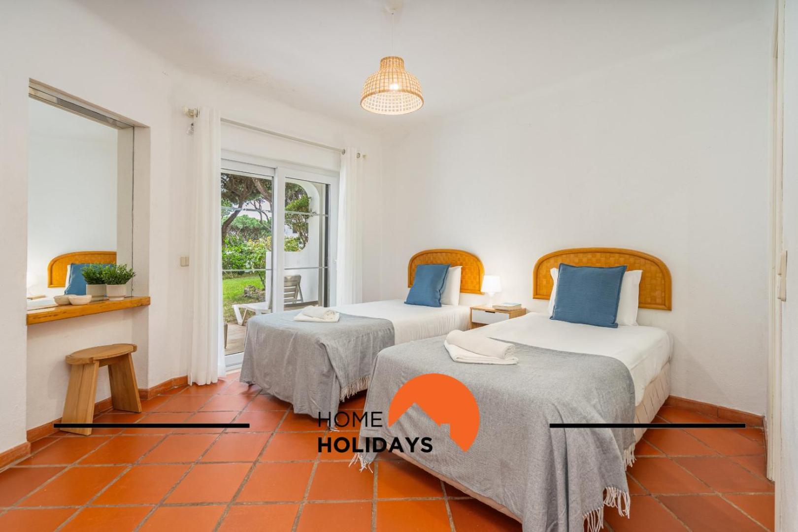 Apartment #250 264 By Holidays