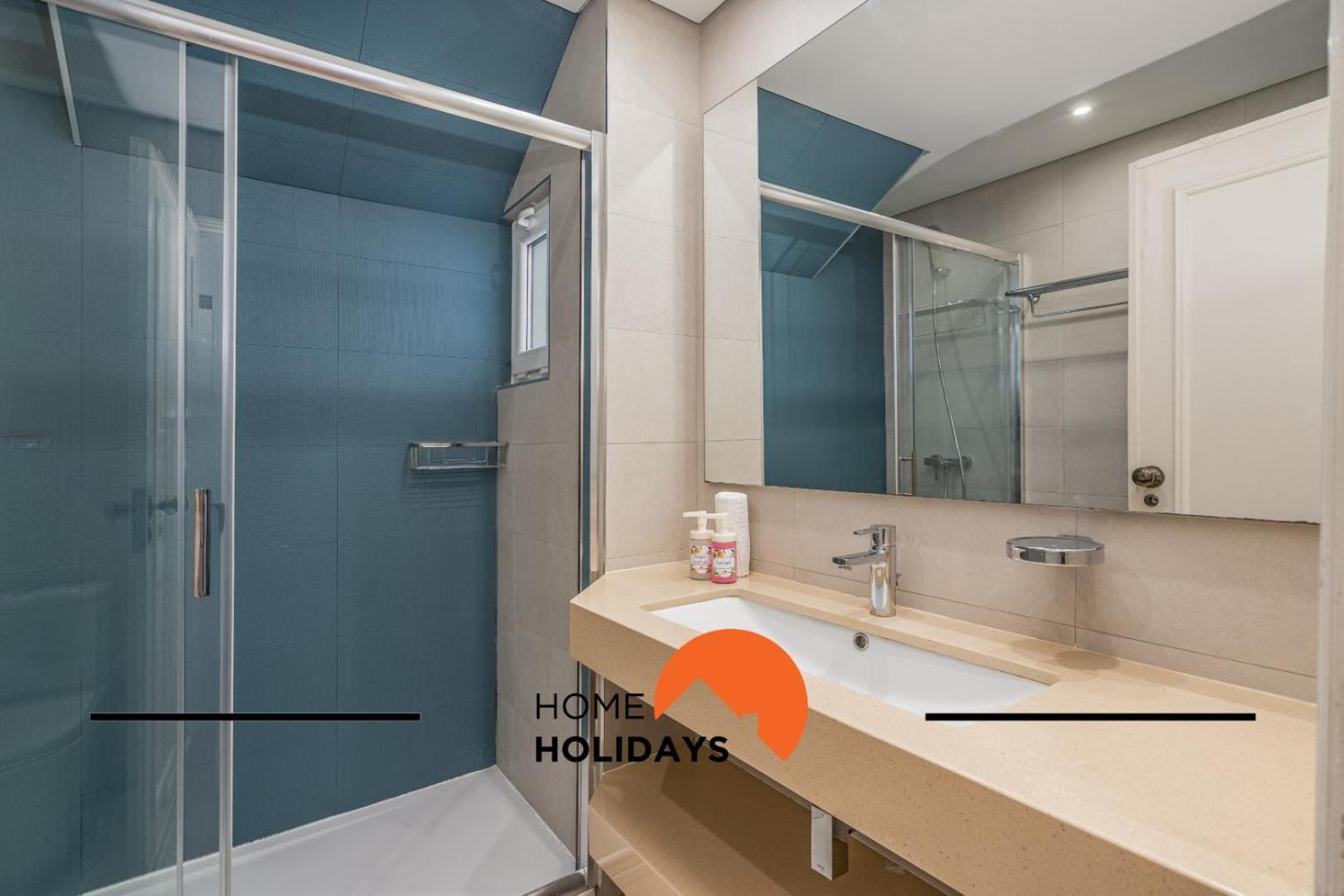 #250 264 By Holidays Albufeira