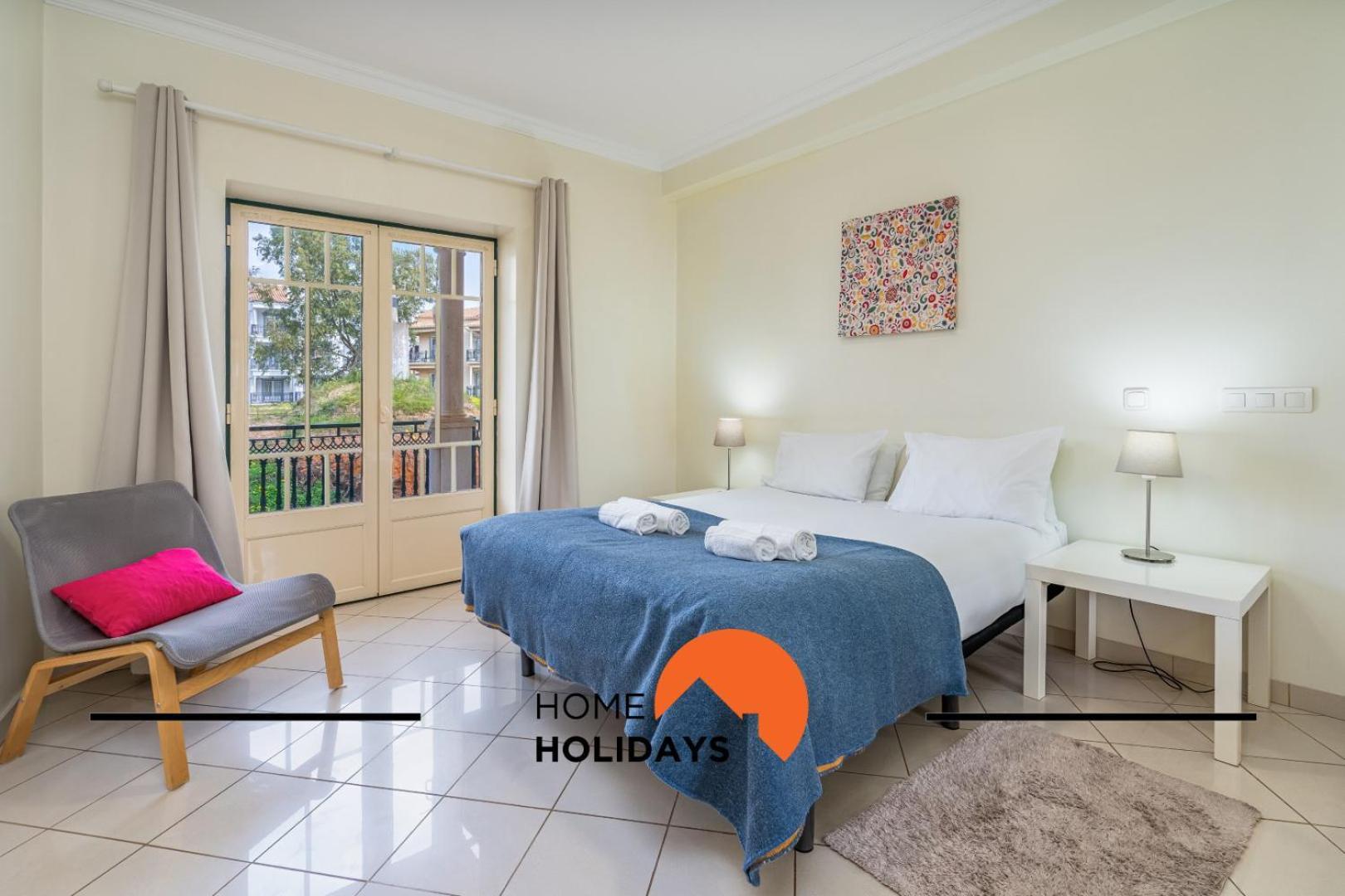 #272 Pedra Dos Bicos J By Holidays Apartment