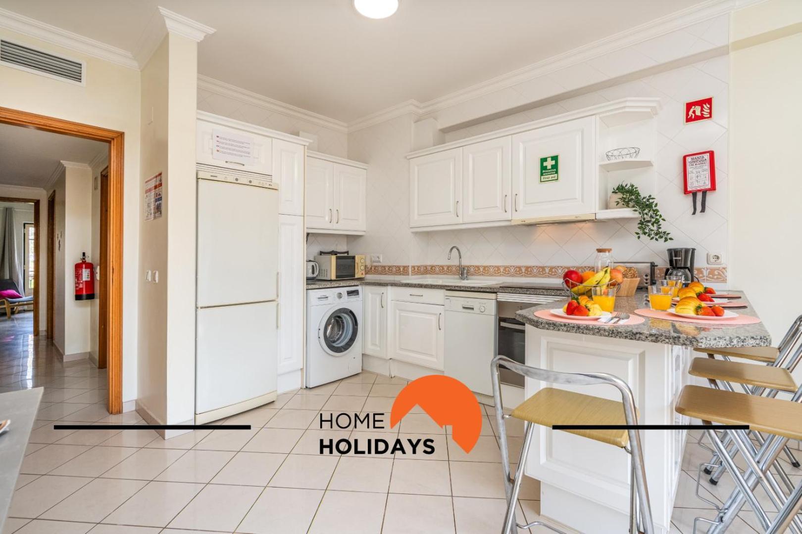 #272 Pedra Dos Bicos J By Holidays Apartment