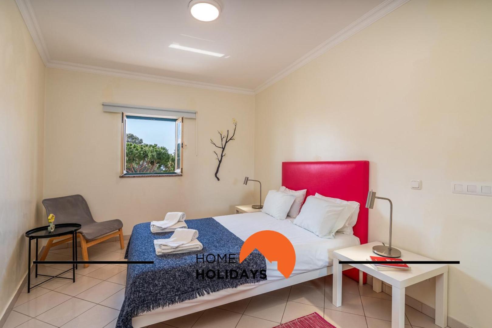 #270 Pedra Dos Bicos S By Holidays Apartment