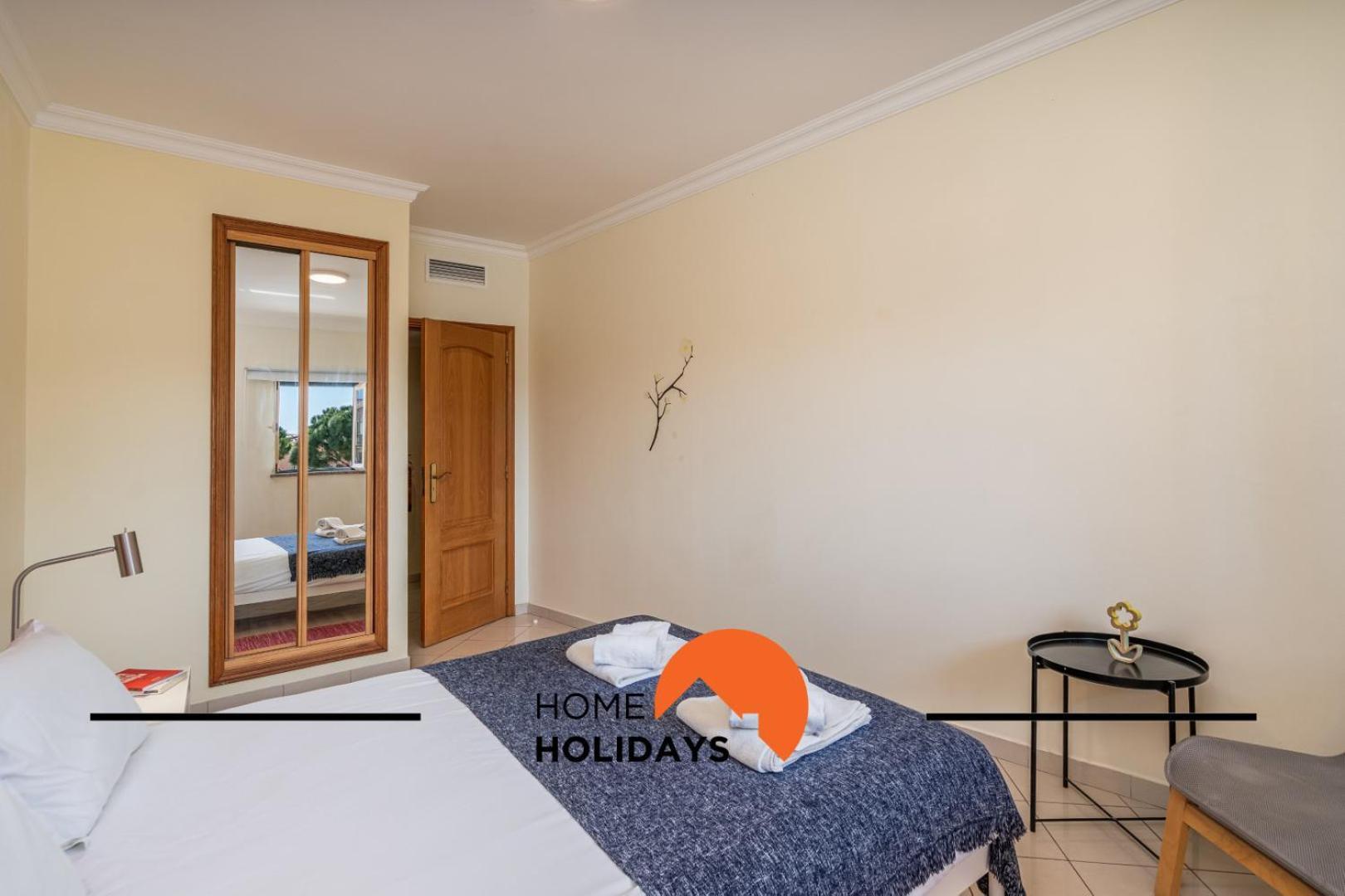 #270 Pedra Dos Bicos S By Holidays Apartment