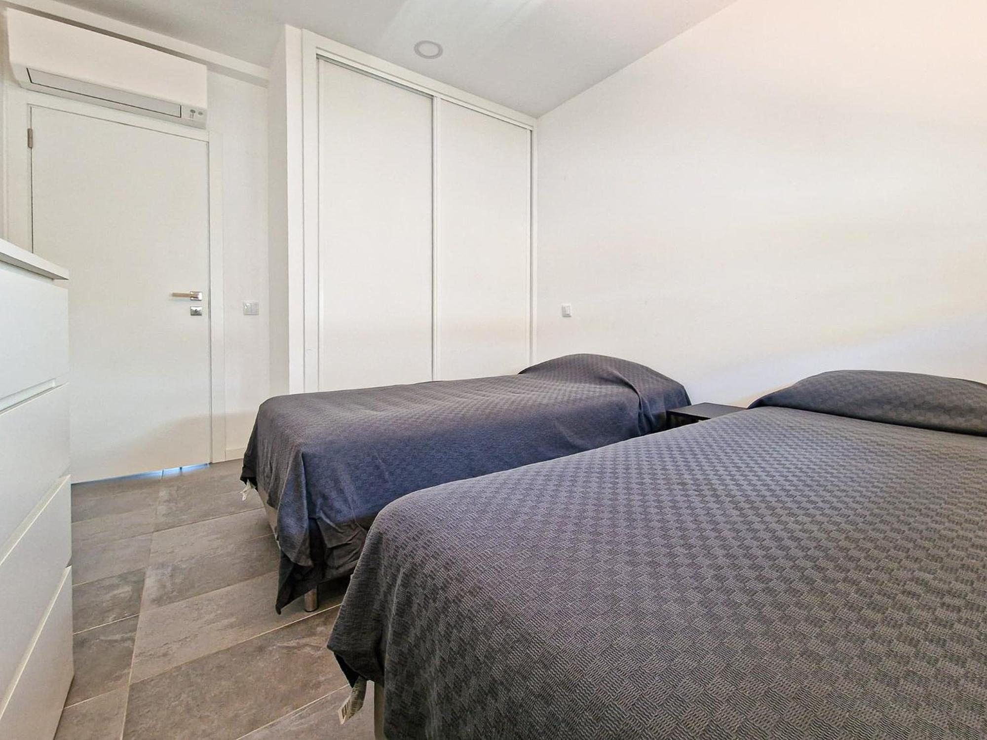 Villa Soares - Centro - For Families - By Bedzy *