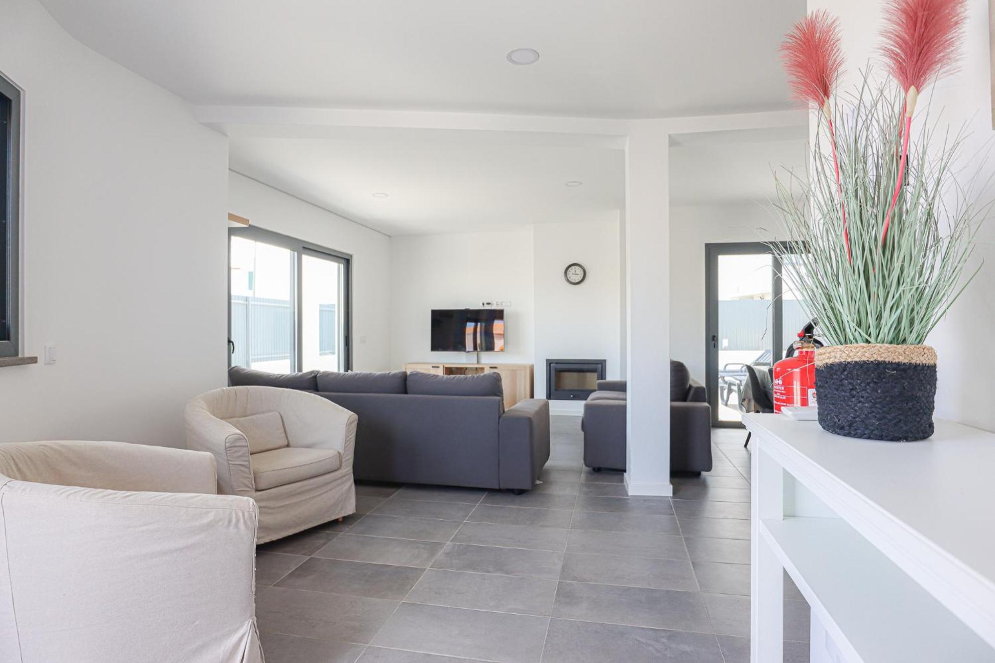 Soares - Centro - For Families - By Bedzy Albufeira