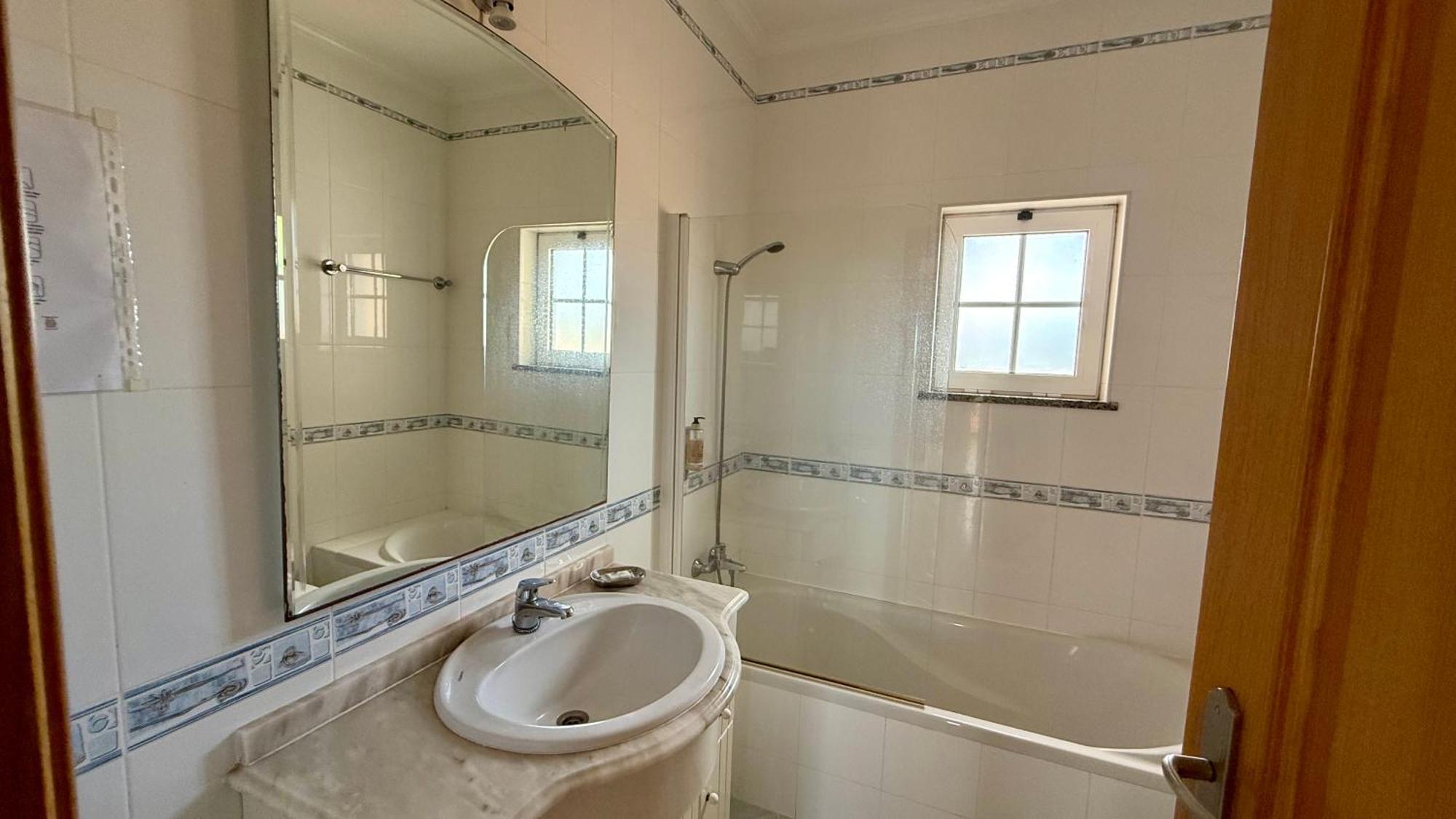 Casa Laranjal