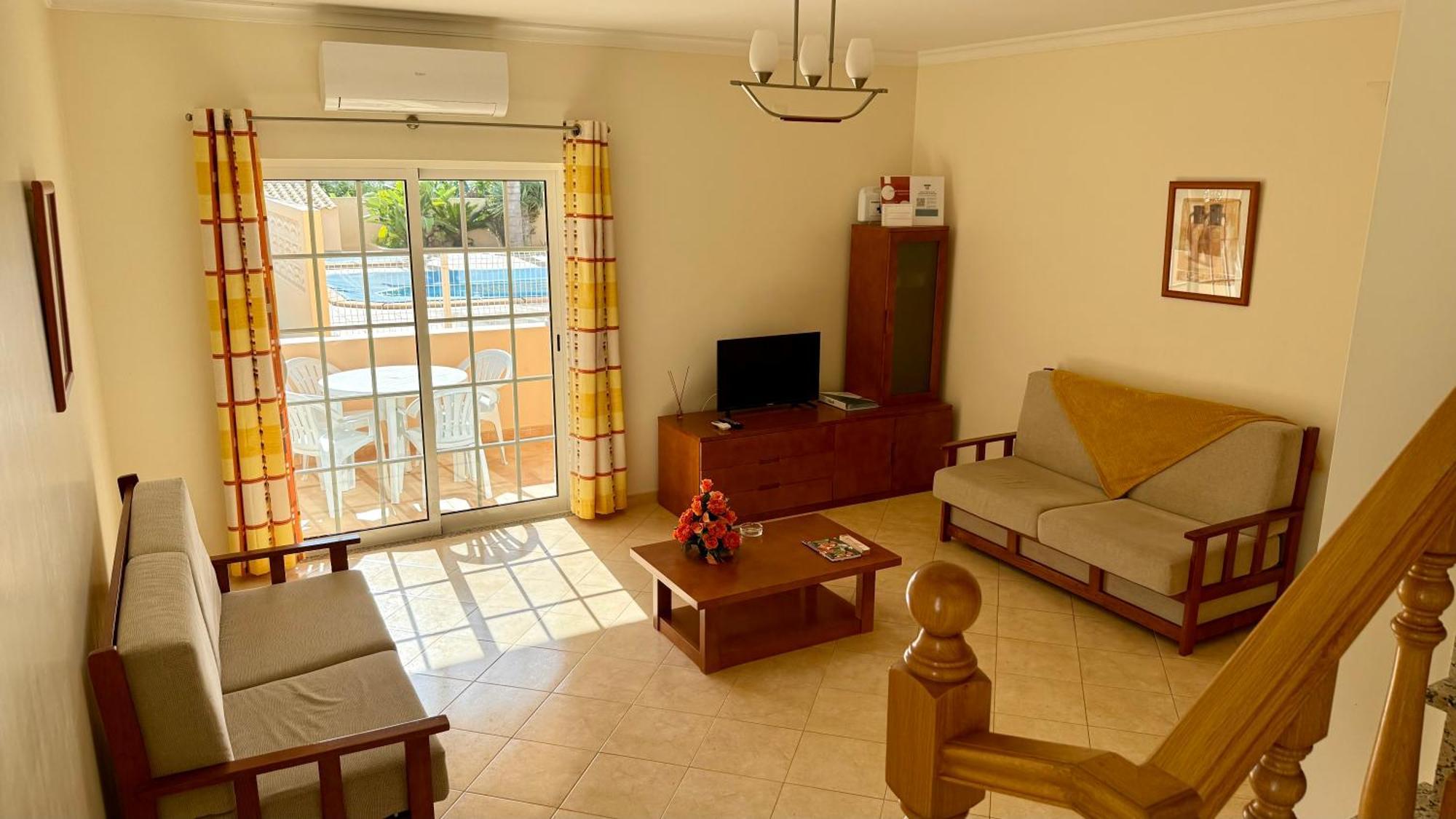 Casa Laranjal *
