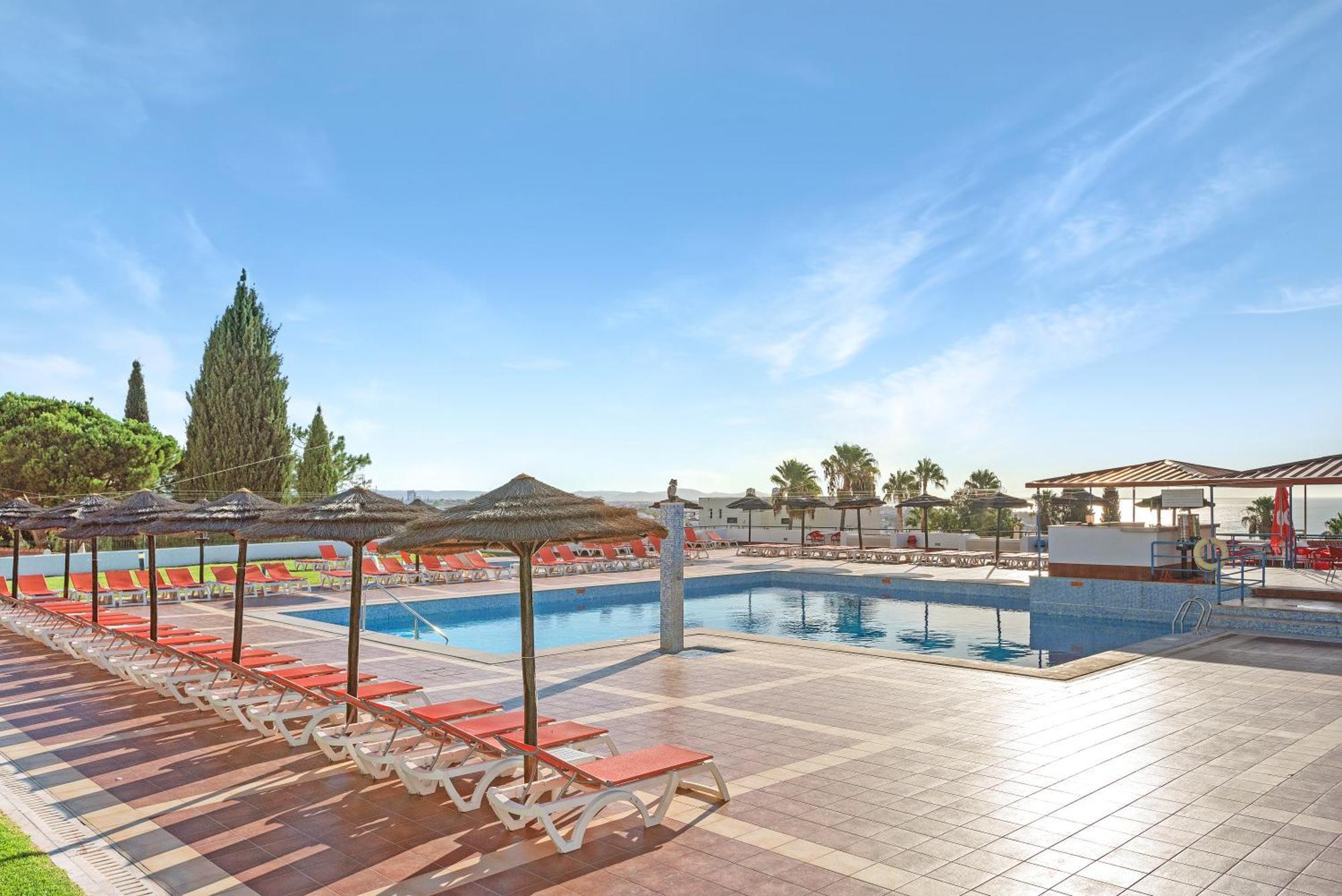 Homes Jardim Cozy With 2 Swimming Pools Near The Old Town
