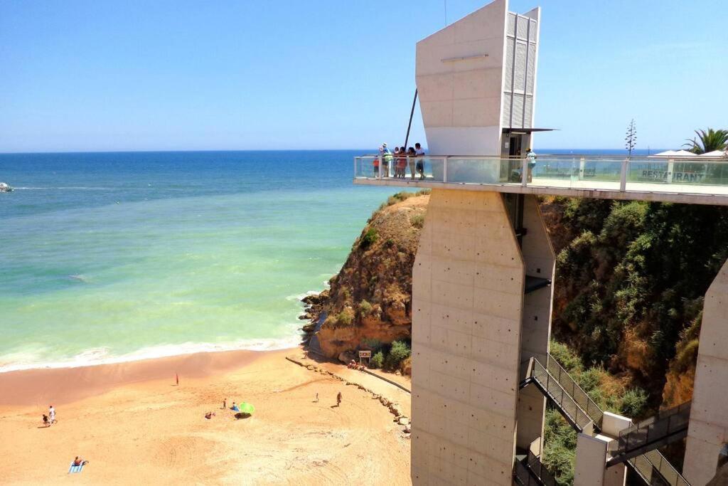 Himalaya Rooftop Sea View Apartamento *