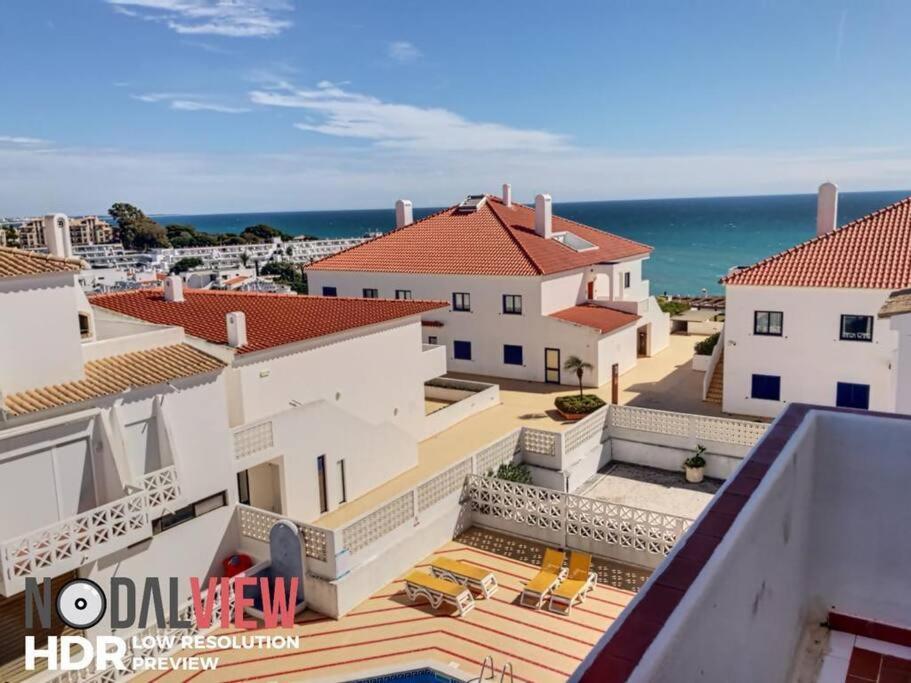 Himalaya Rooftop Sea View Apartamento *