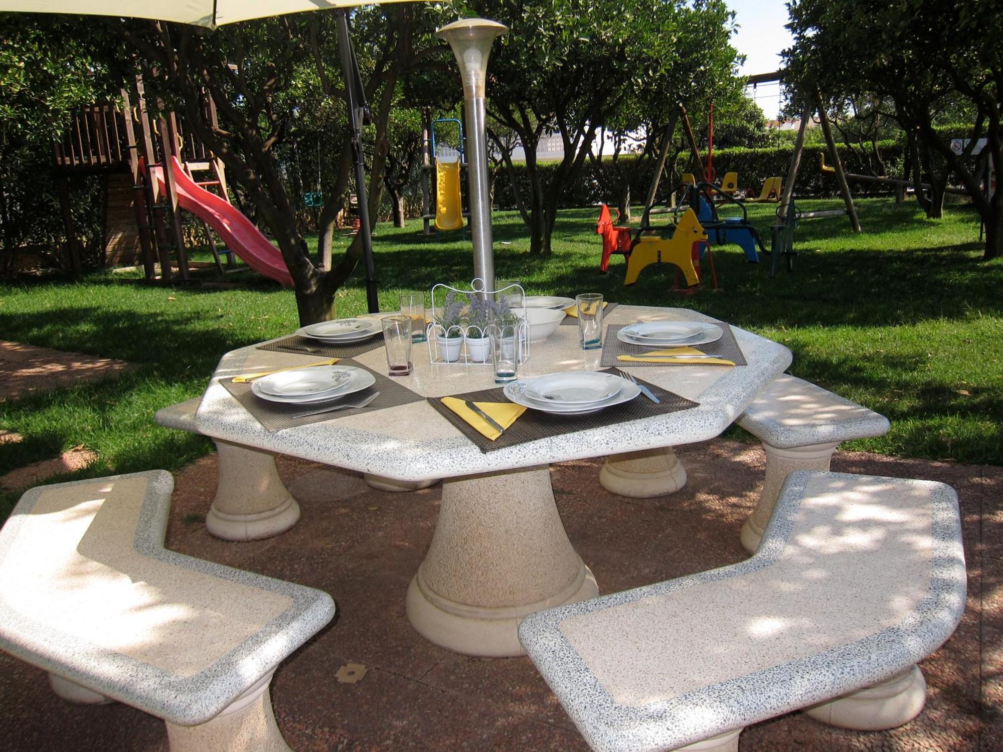 Apartment Ch 1 E 2 Two Up To 10 Guests Casa Da Horta, T1 & T2