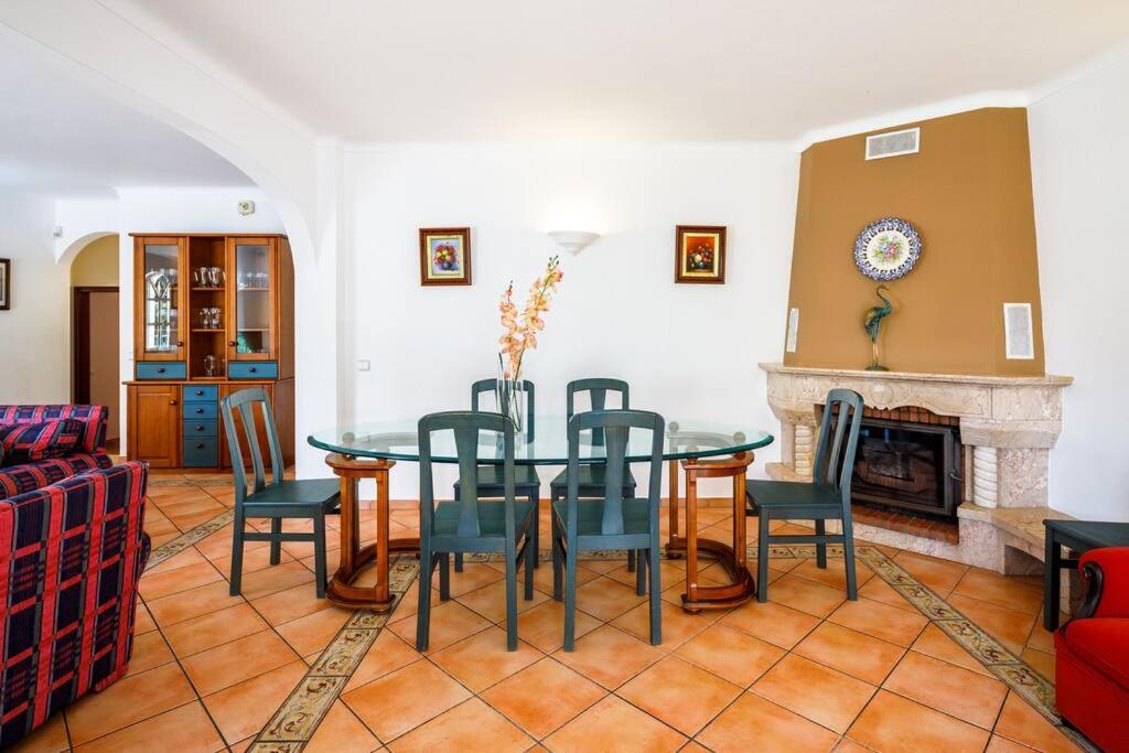 7 Bedroom Private Tenazinha Ii, With Pool *