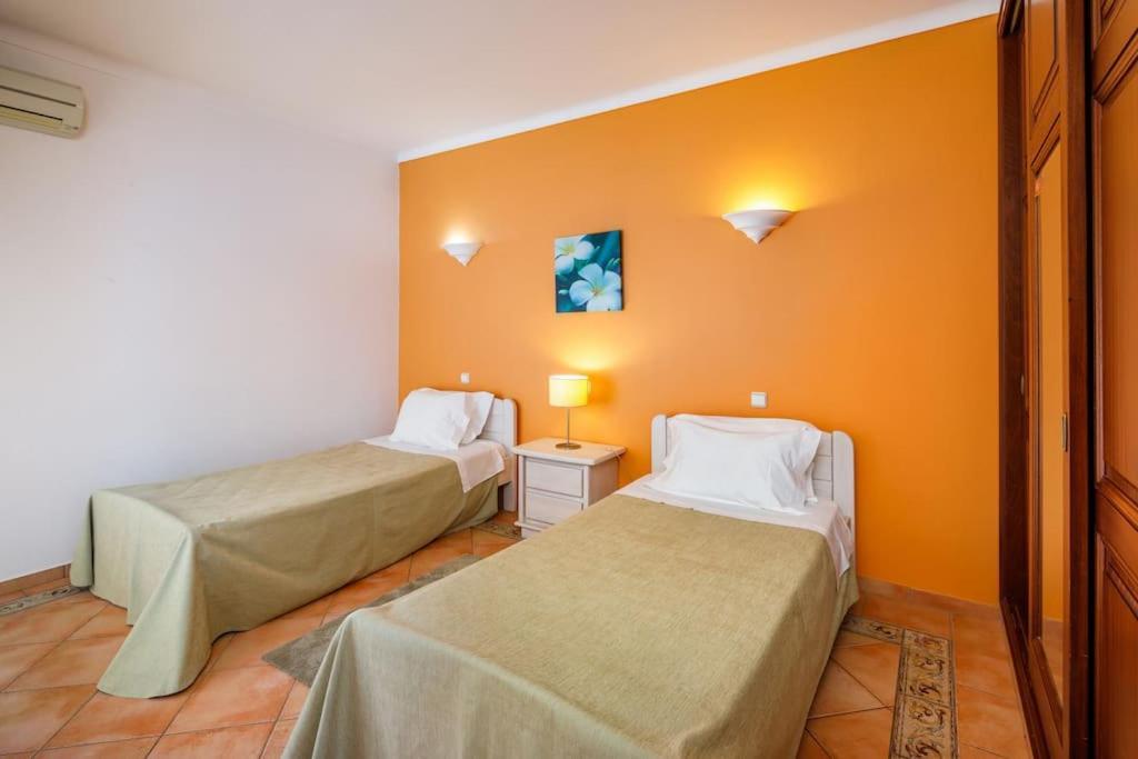 7 Bedroom Private Tenazinha Ii, With Pool Villa