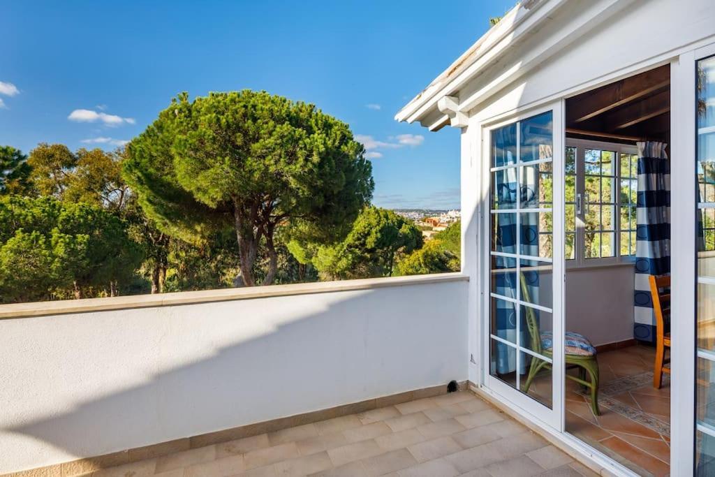 7 Bedroom Private Tenazinha Ii, With Pool Villa Albufeira