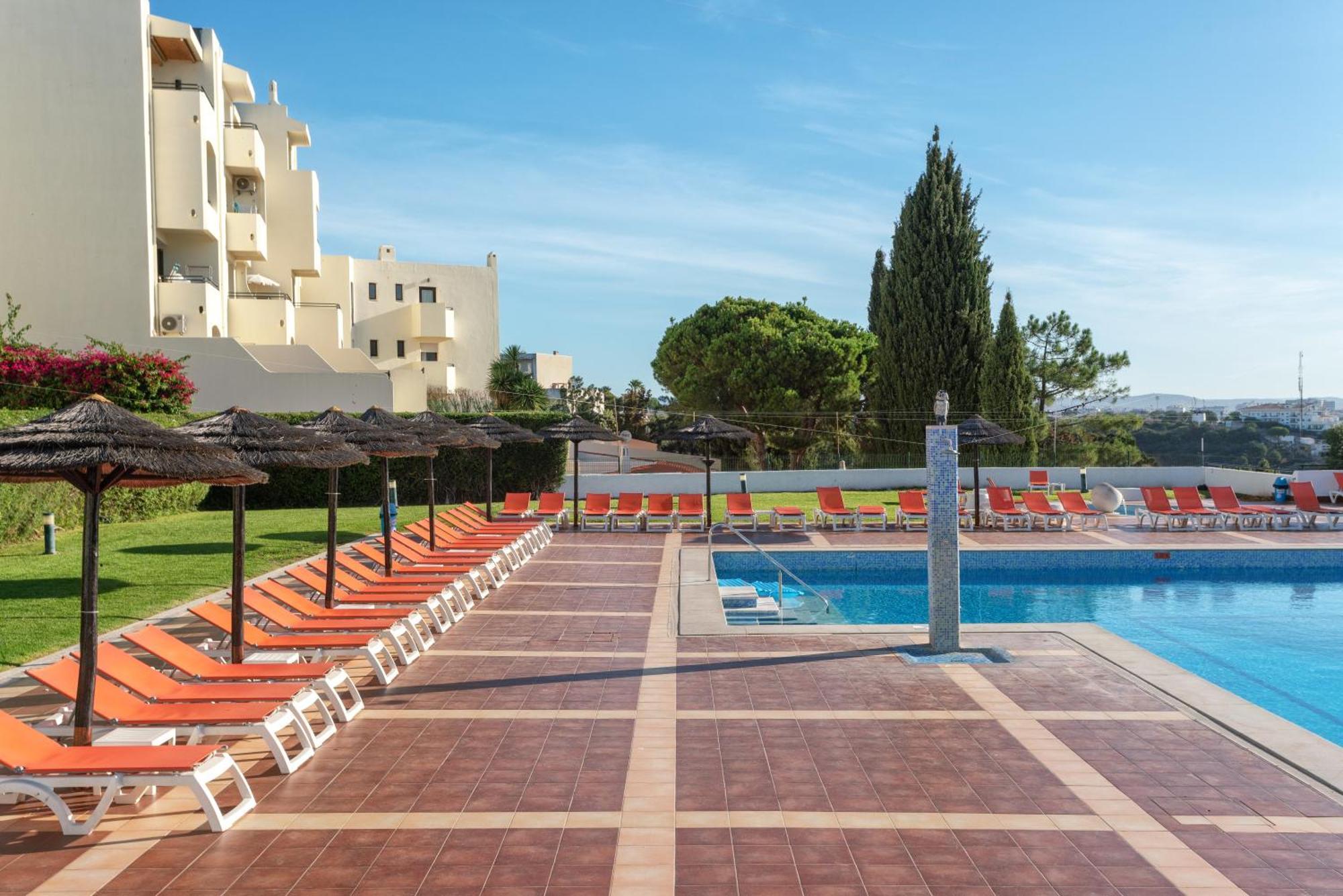 Homes Jardim Cozy With 2 Swimming Pools Near The Old Town *