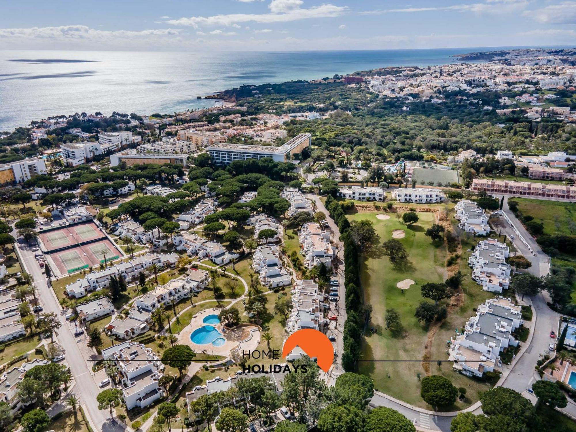 #294 T2 Com Amplo Terraco By Holidays Albufeira