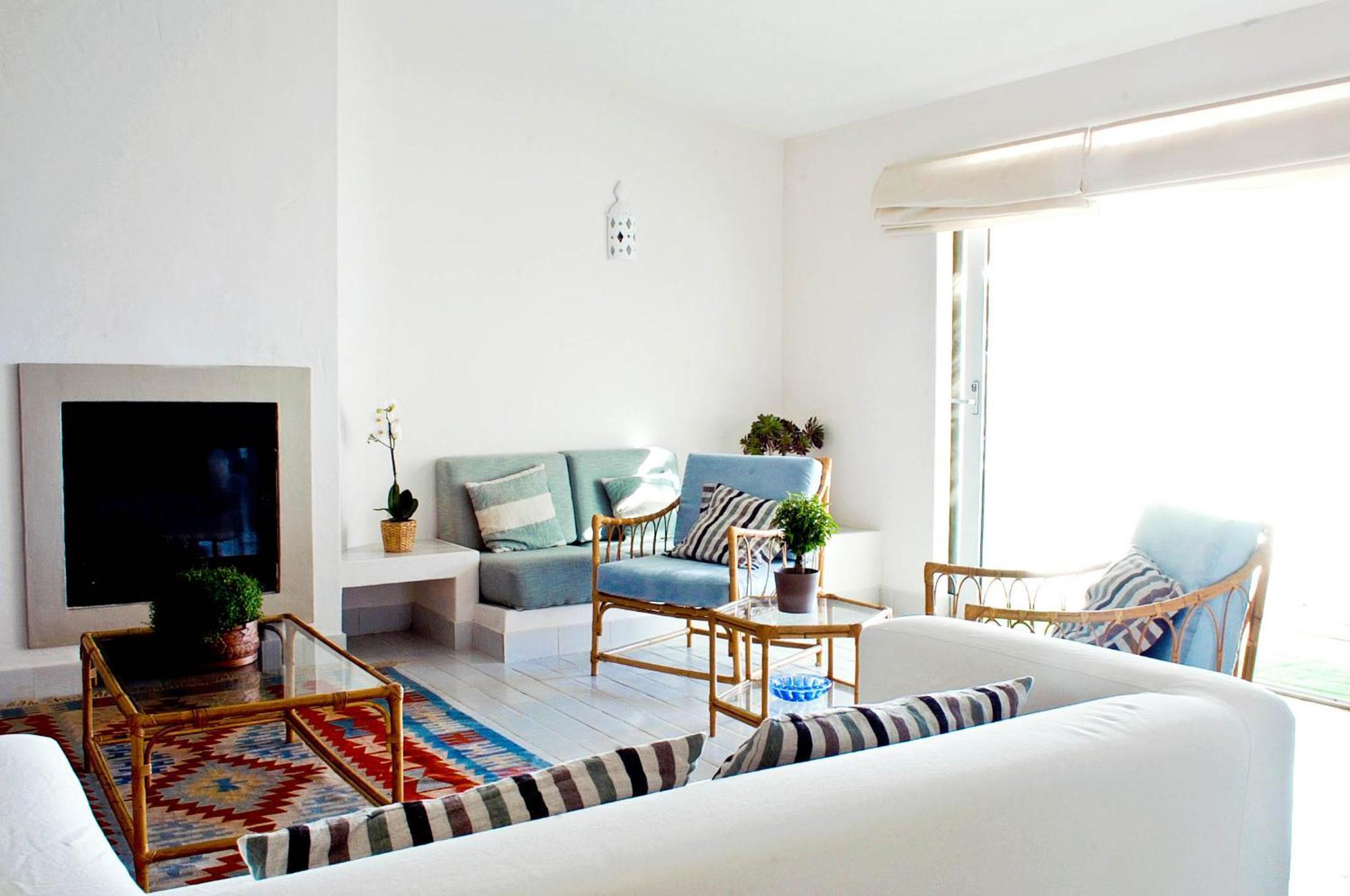 Private Vila832 In