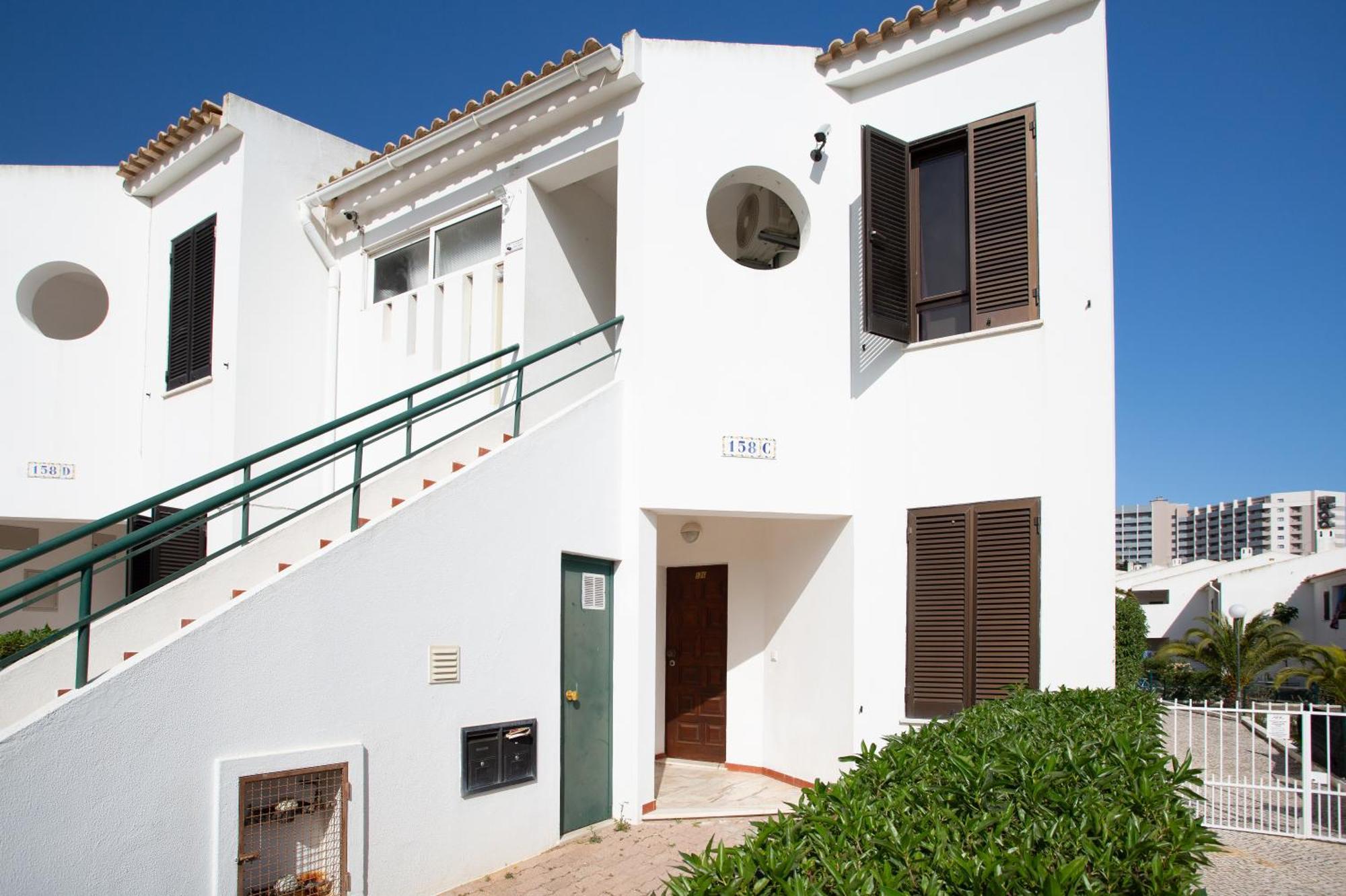 Alba By Apartment