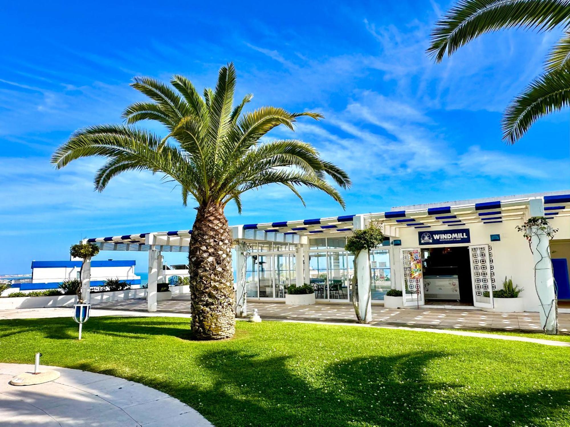 Stunning Sunrise & Sunset Rooftop By Becherish Albufeira