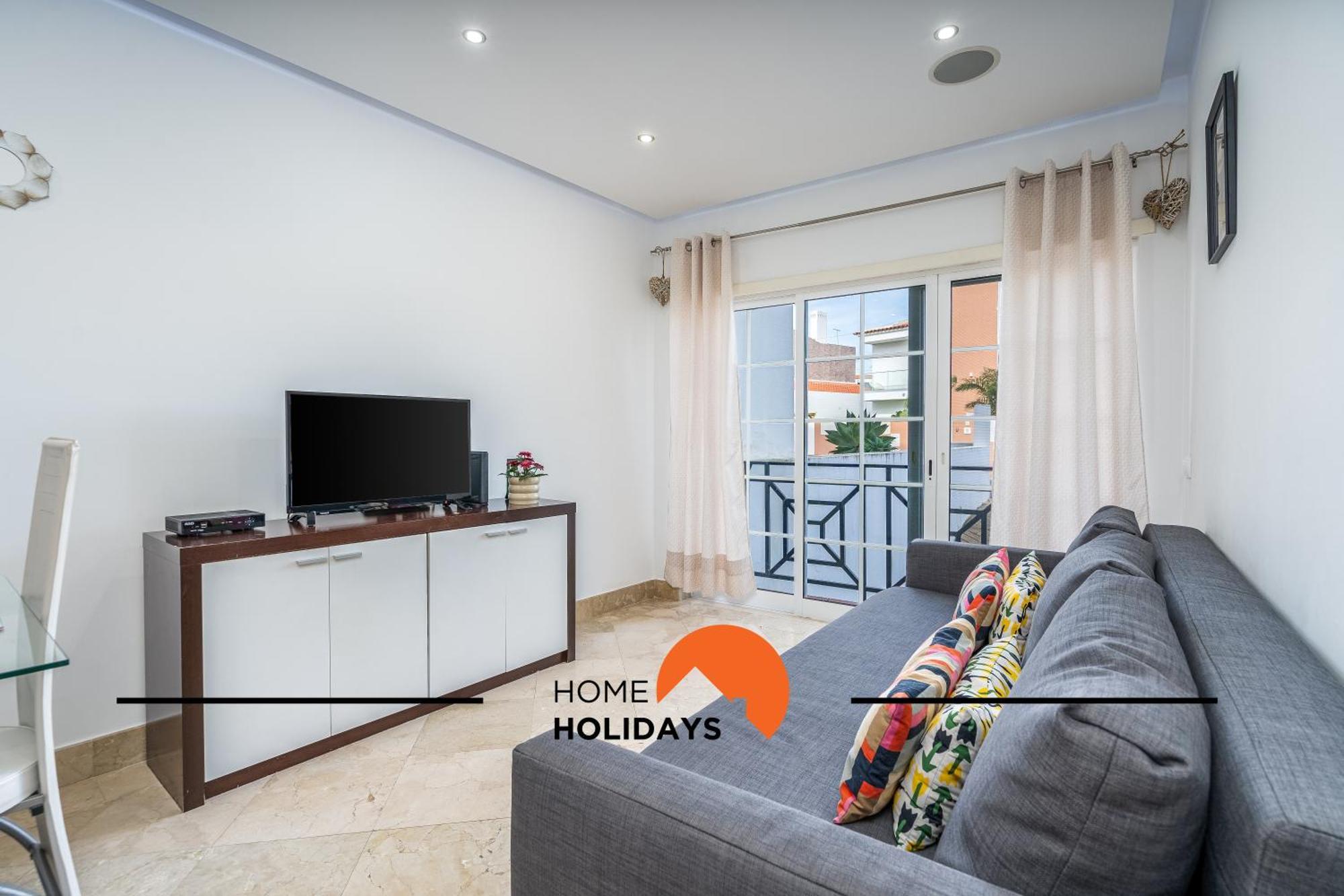 Appartement #228 Garrett Flats By Holidays *