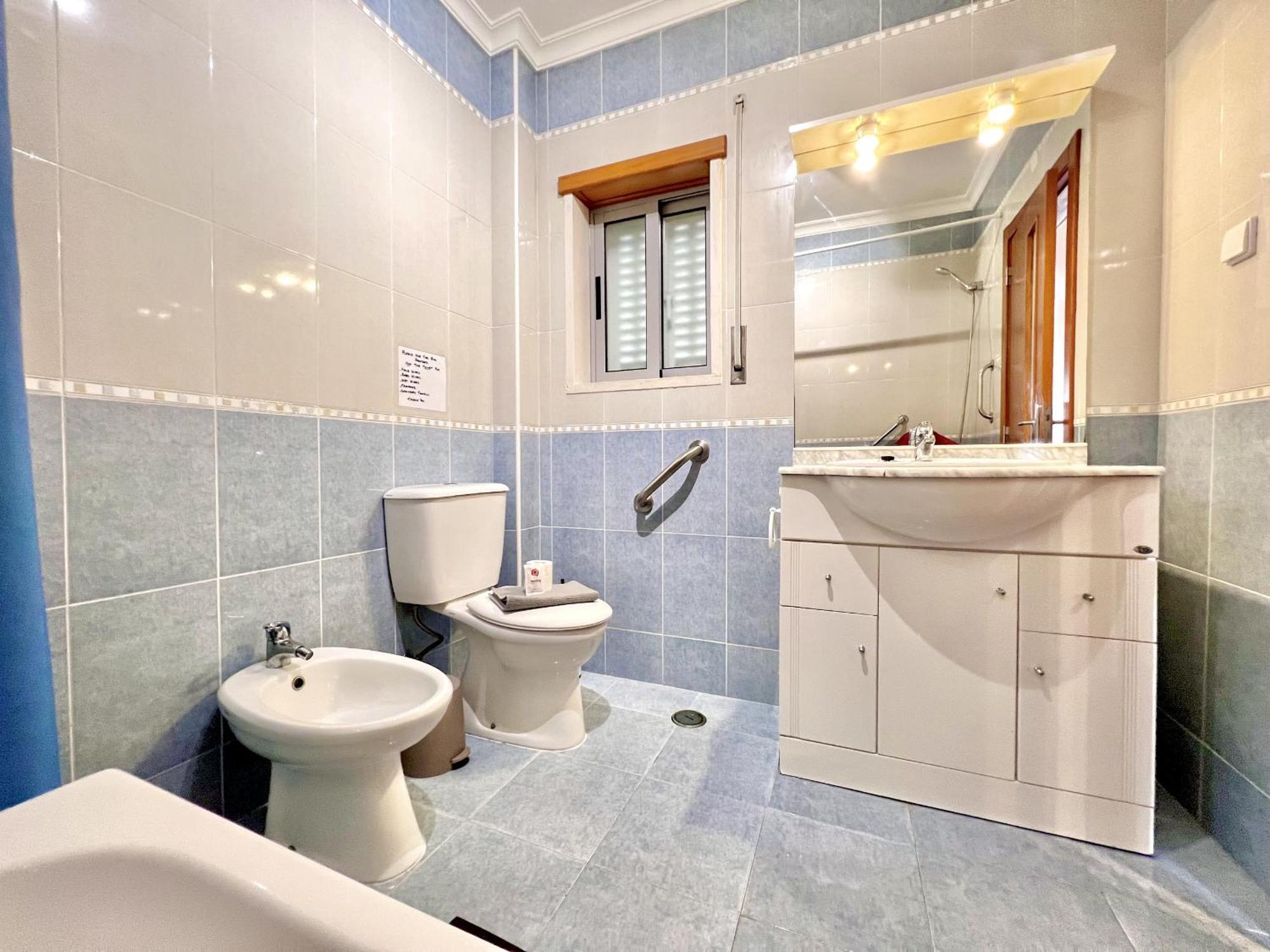 Modern 6 With Pool By Homing