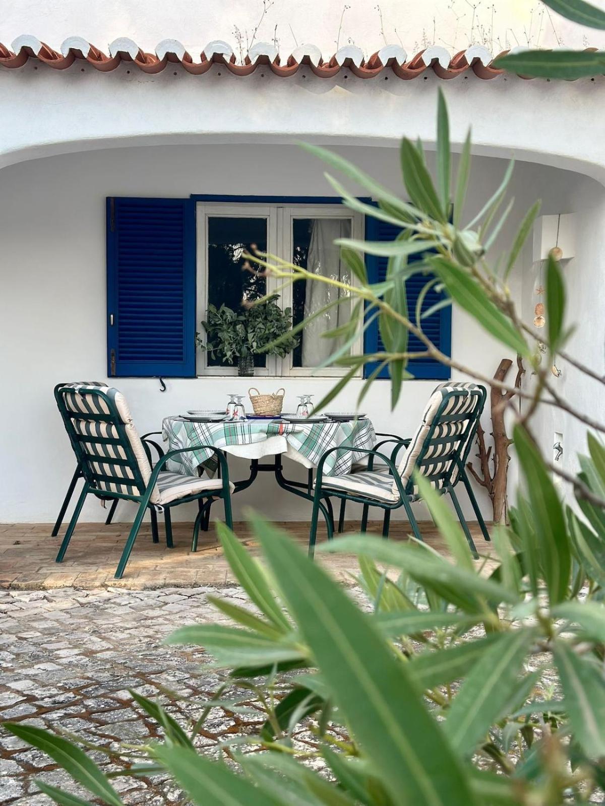 Apartment T1 With Garden Quinta Da Balaia In *