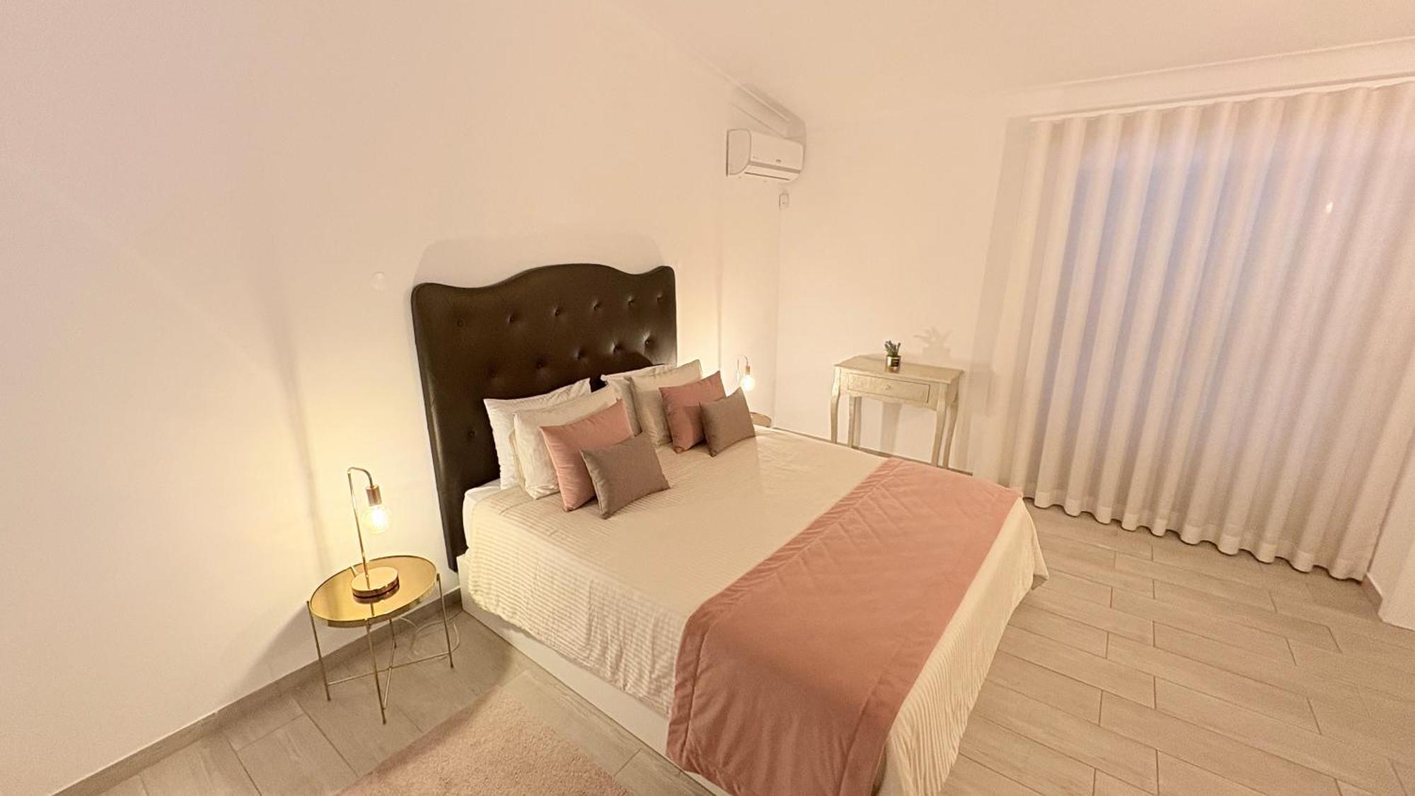 Villa Cristina 17 - 500 M From The Albufeira