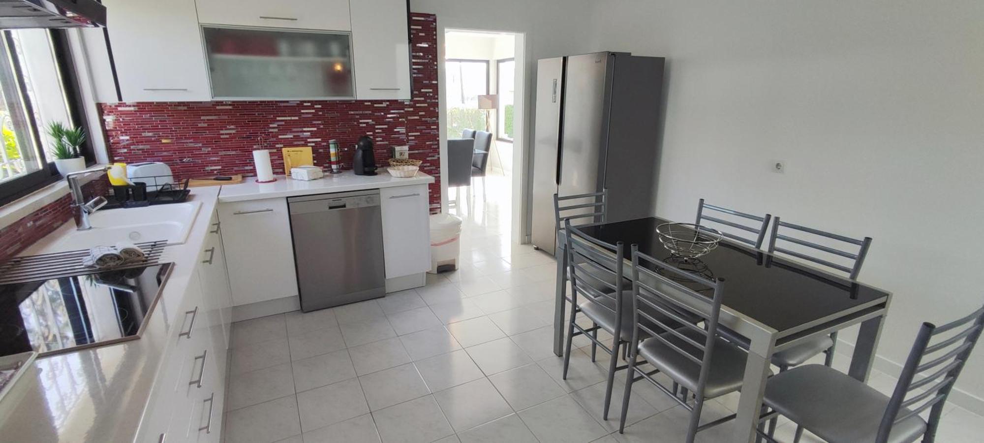 Villa Cristina 17 - 500 M From The Albufeira