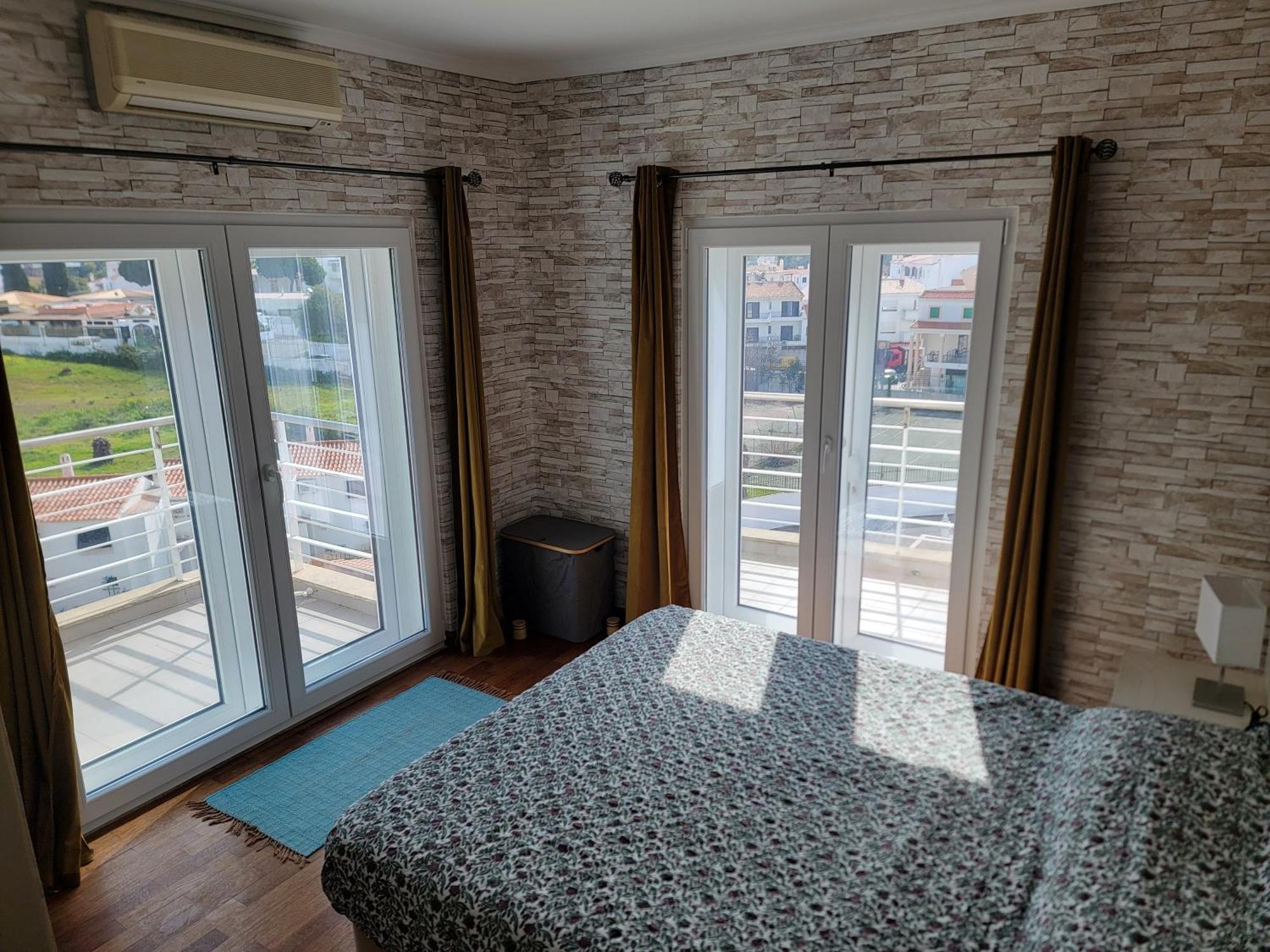 Apartment Newly Remodeled 2bd Brilliant Oura Strip 9min