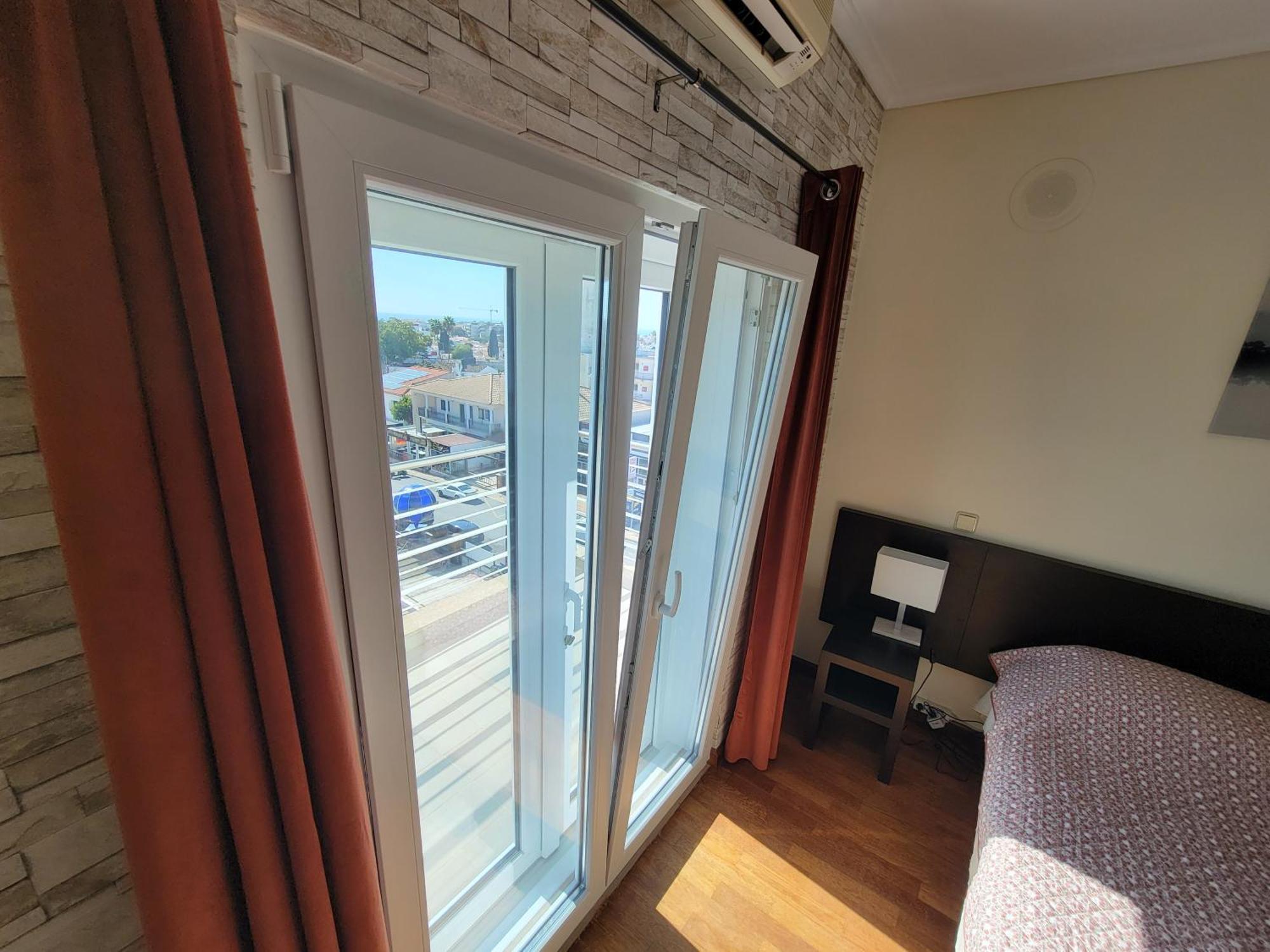 Newly Remodeled 2bd Brilliant Oura Strip 9min * Albufeira