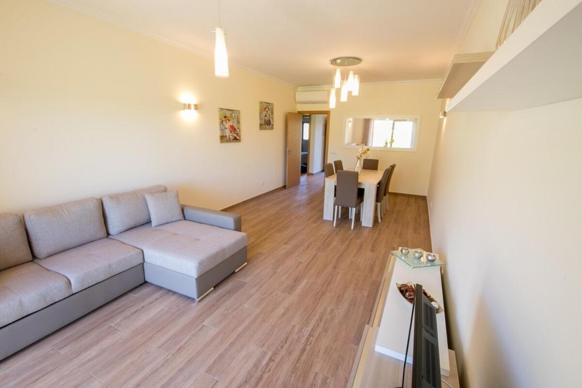 Marina Garden Holiday home *