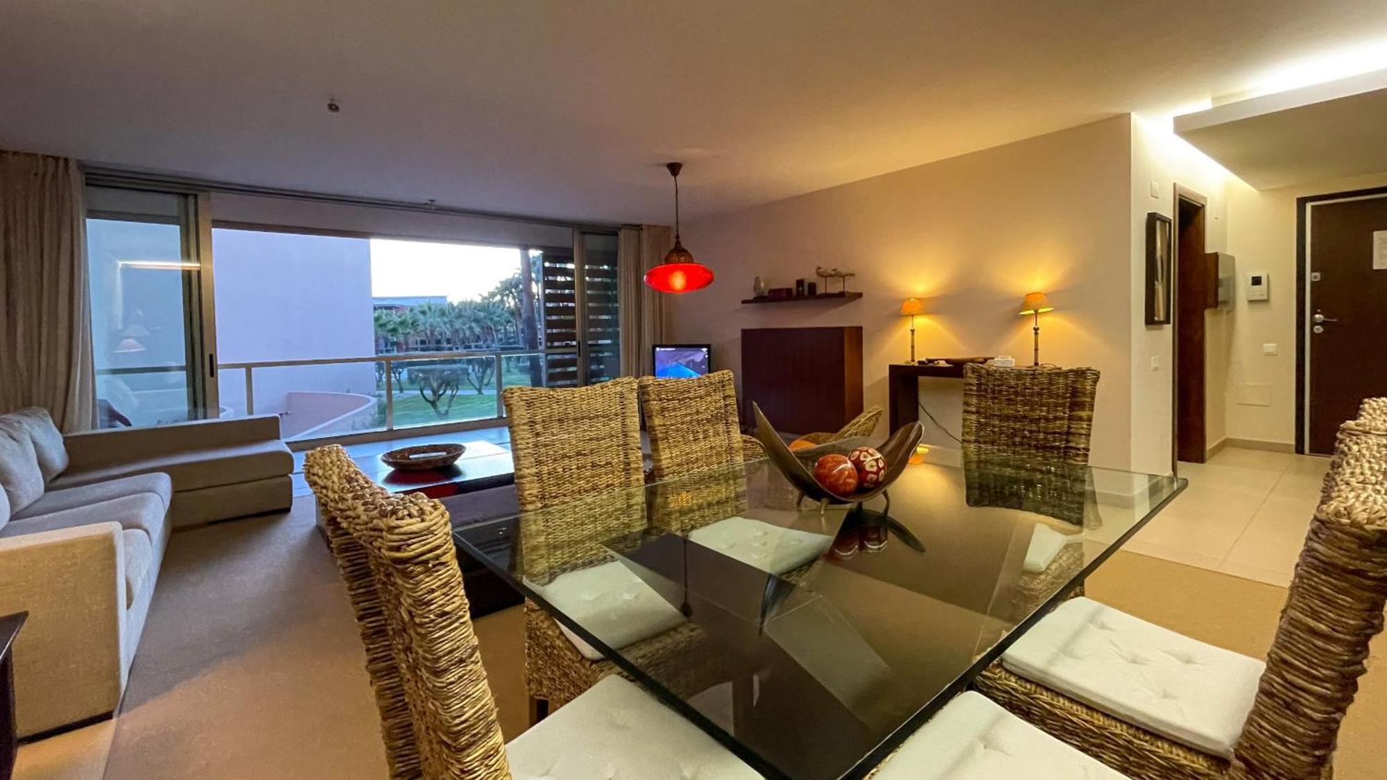 Herdade Dos Salgados, T3 7d-1a, Lagoas Apartamento *