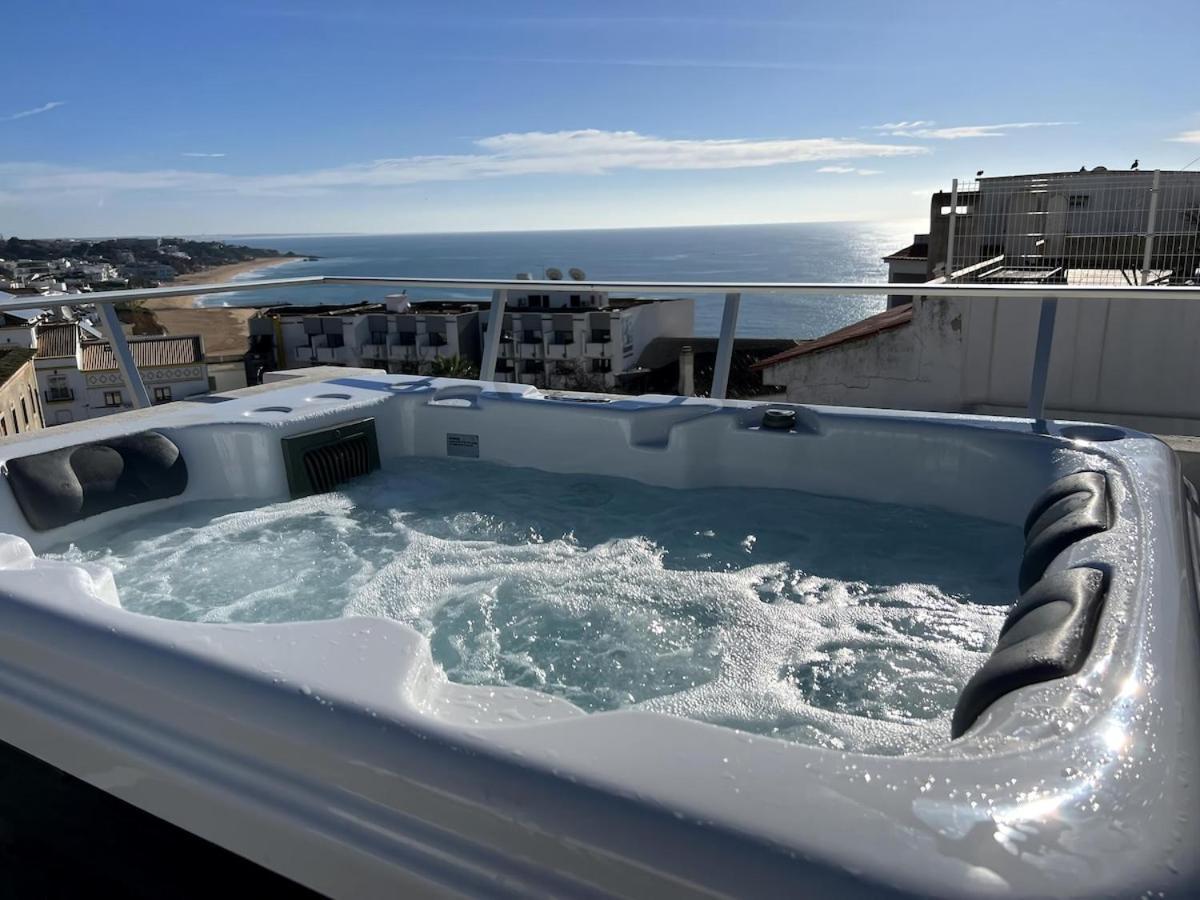 Casa Rooftop Jacuzzi And Magnificent Sea View