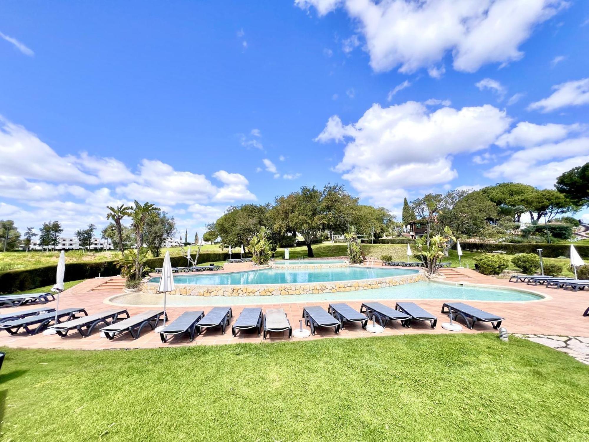 Balaia Golf Village 7 With Pool By Homing Apartment *