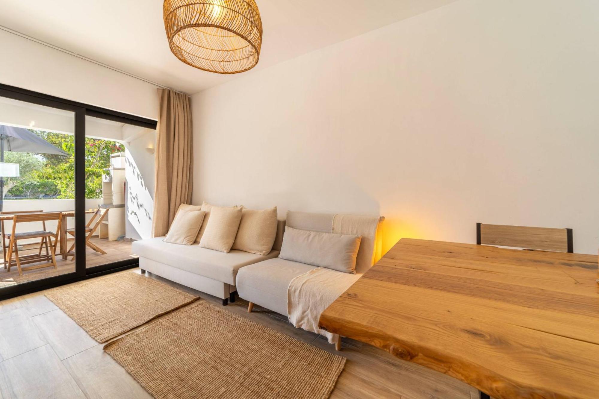Villa Falesia Coast By Hellovacations *