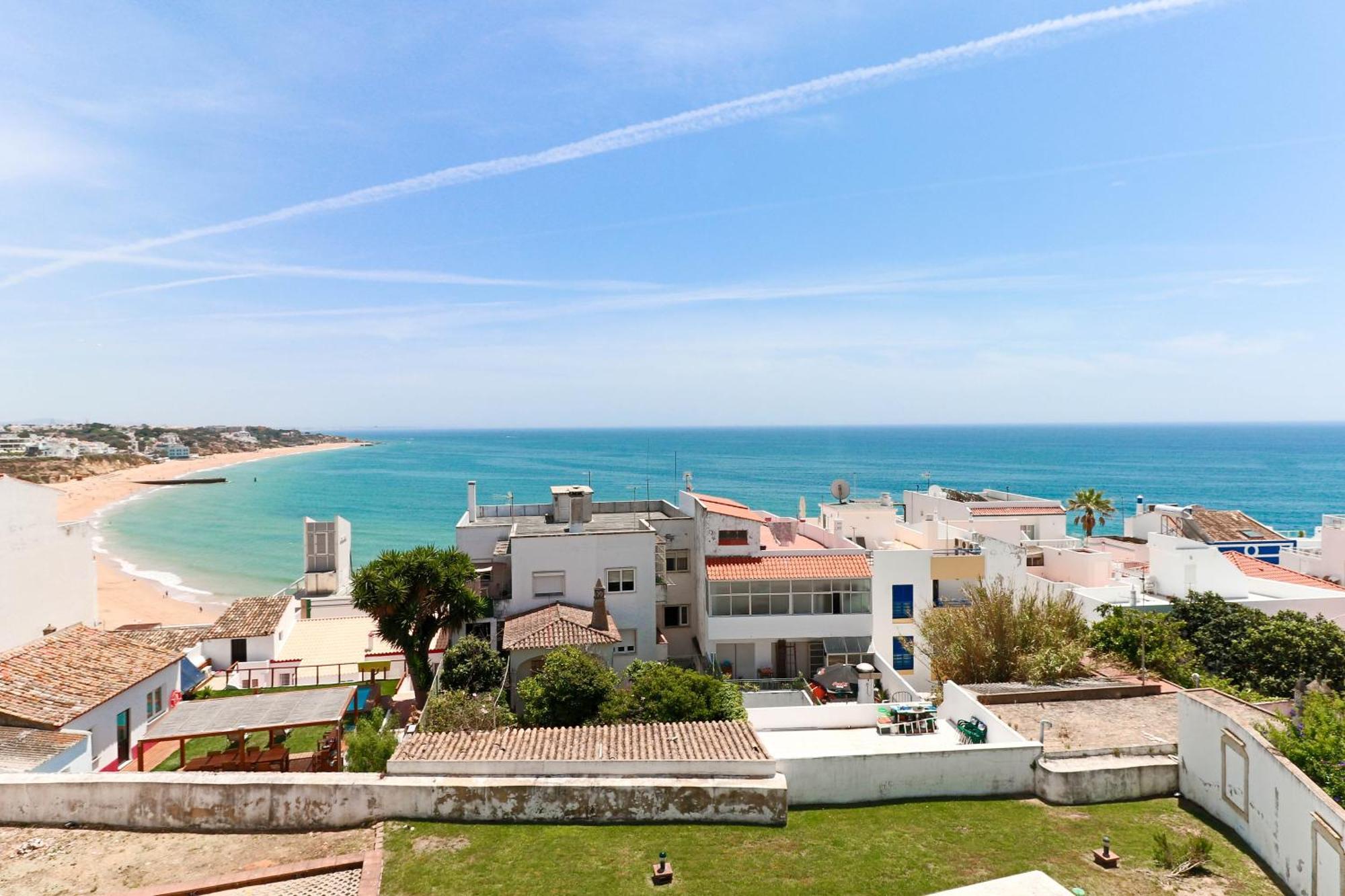 Apartment Rossio Sea View By Alzira