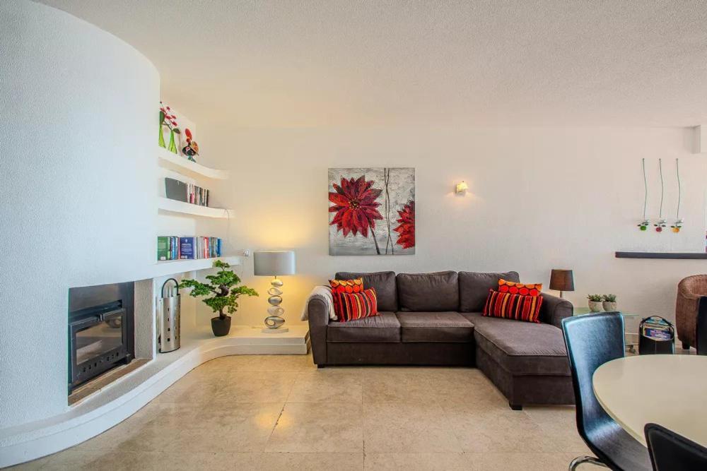 Ocean Bliss - Panoramic Sea View - 20m To - 2 Swimming Pools - Private Parking Appartement Albufeira