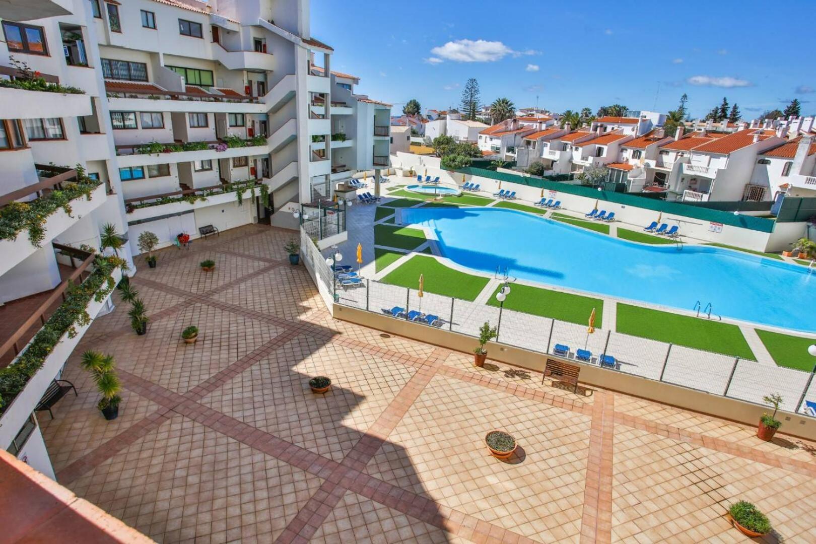 Luxe With Pool, Airco And Seaview Balcony - Go4portugal - Apartment Albufeira