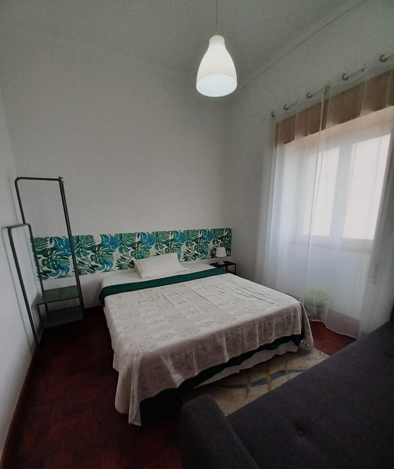 Anchor House Hostel *