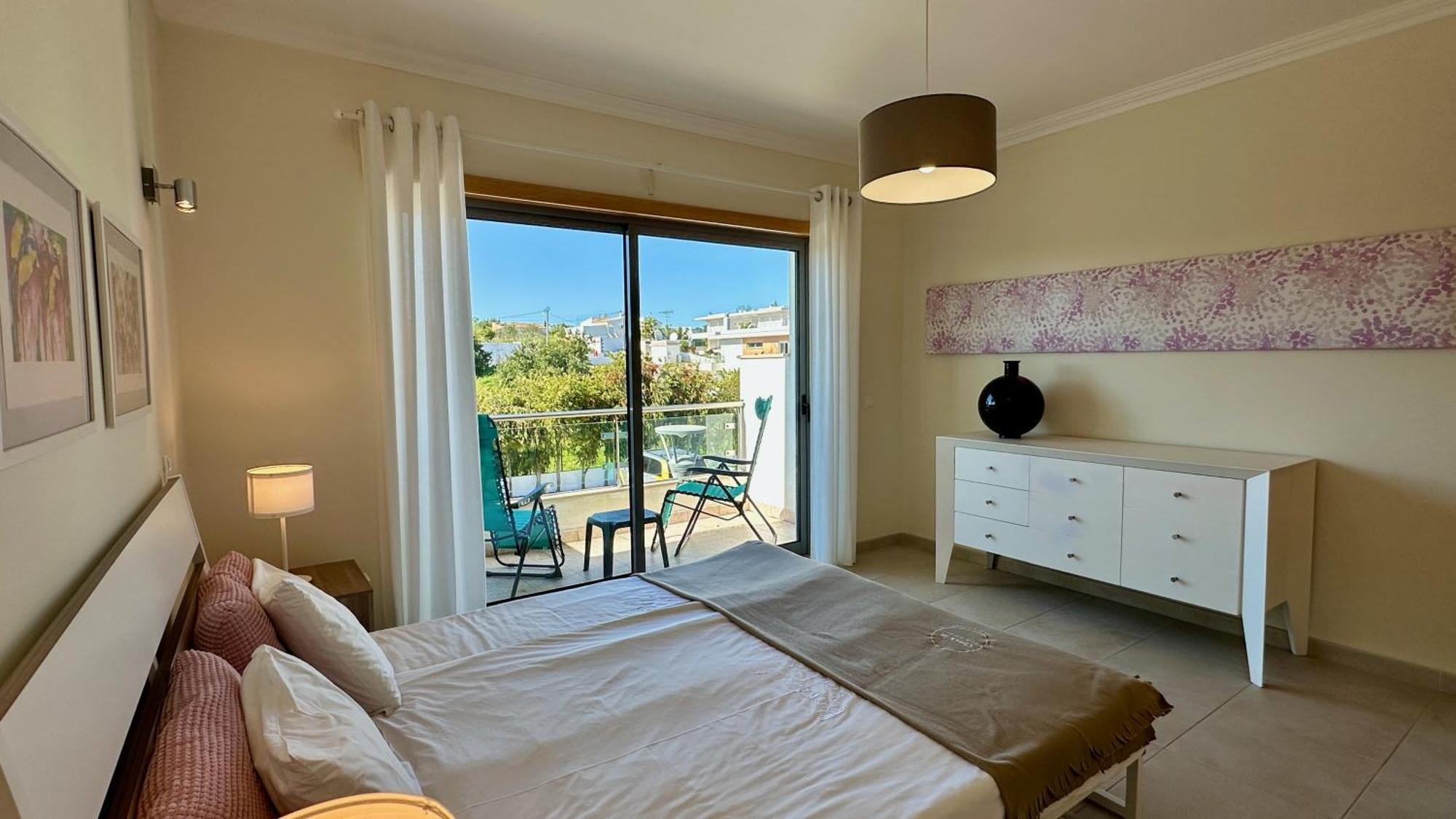 White By Check-in Portugal * Albufeira