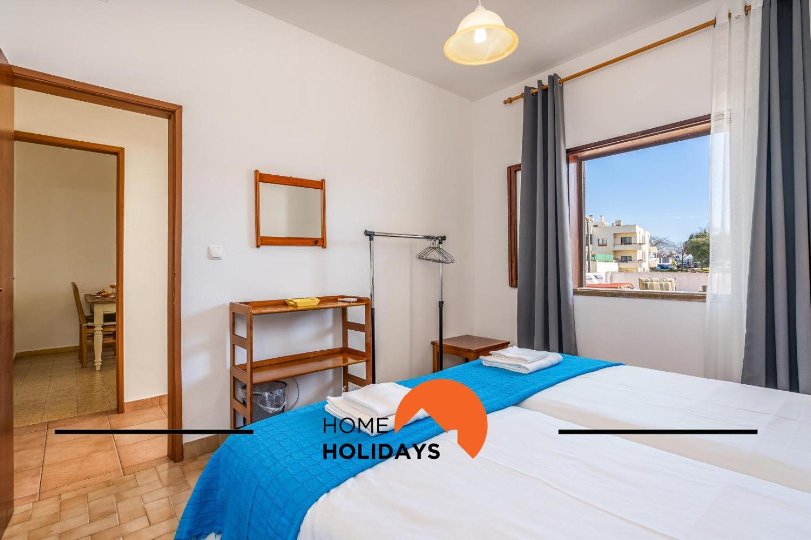 #242 Casa De 2 By Holidays *